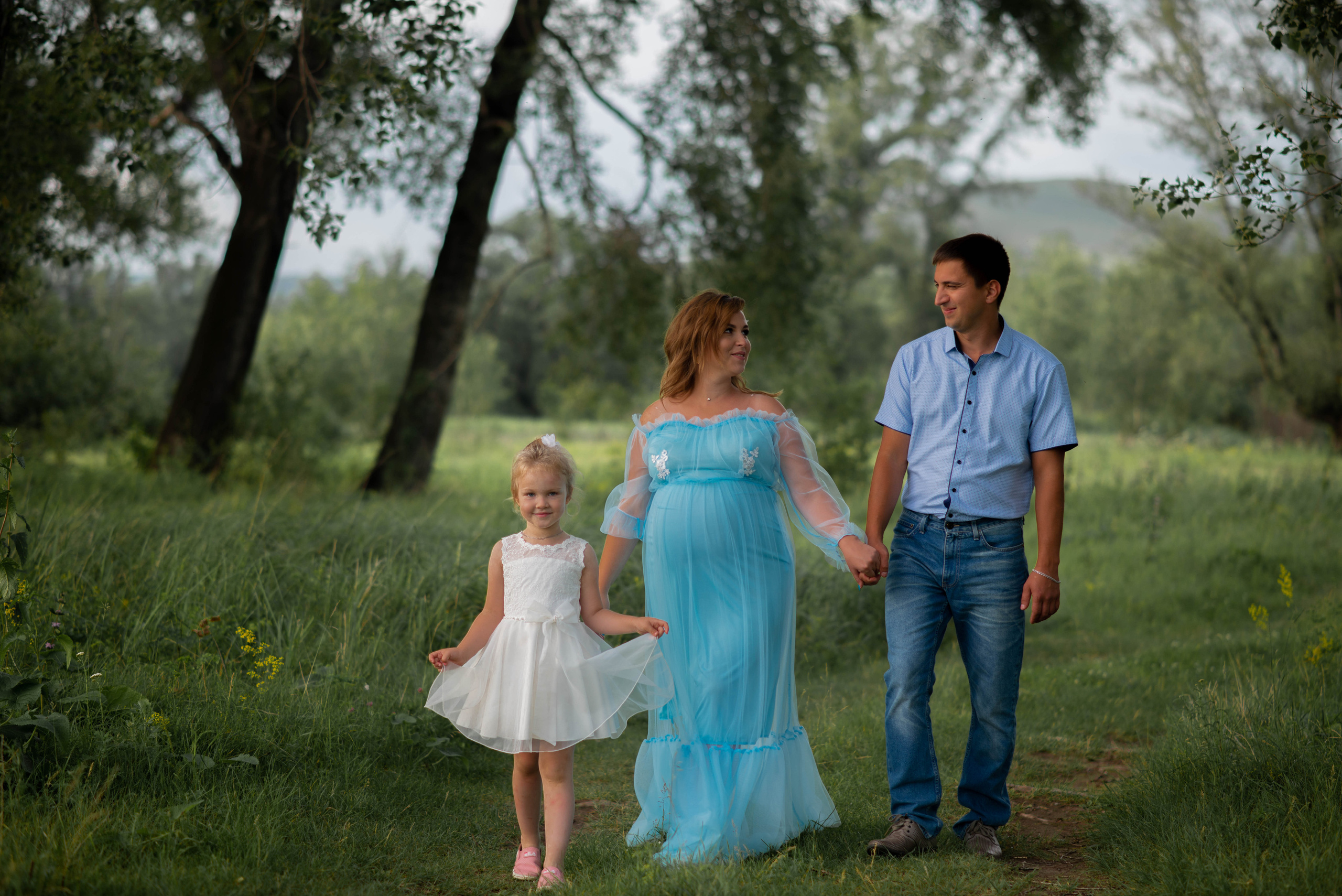 На природе. Семейный и свадебный фотограф в Абакане Юлия Су