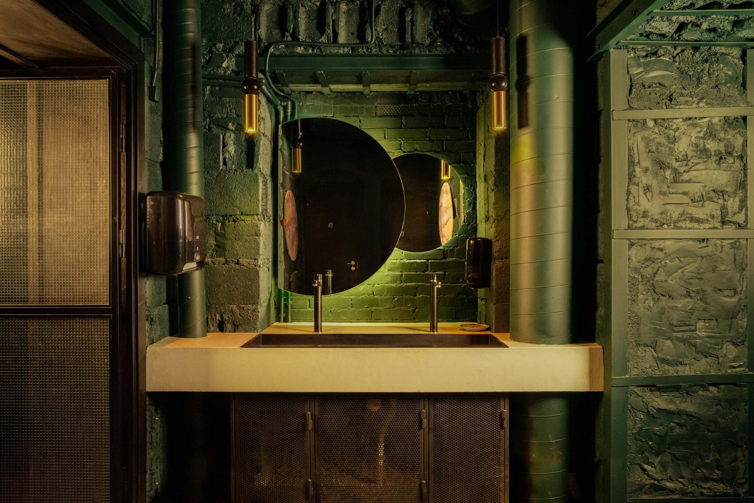 Дизайн бара, кальянная, отдых, релакс, камерная обстановка, атмосфера уюта, вкусная еда, комфорт, друзья