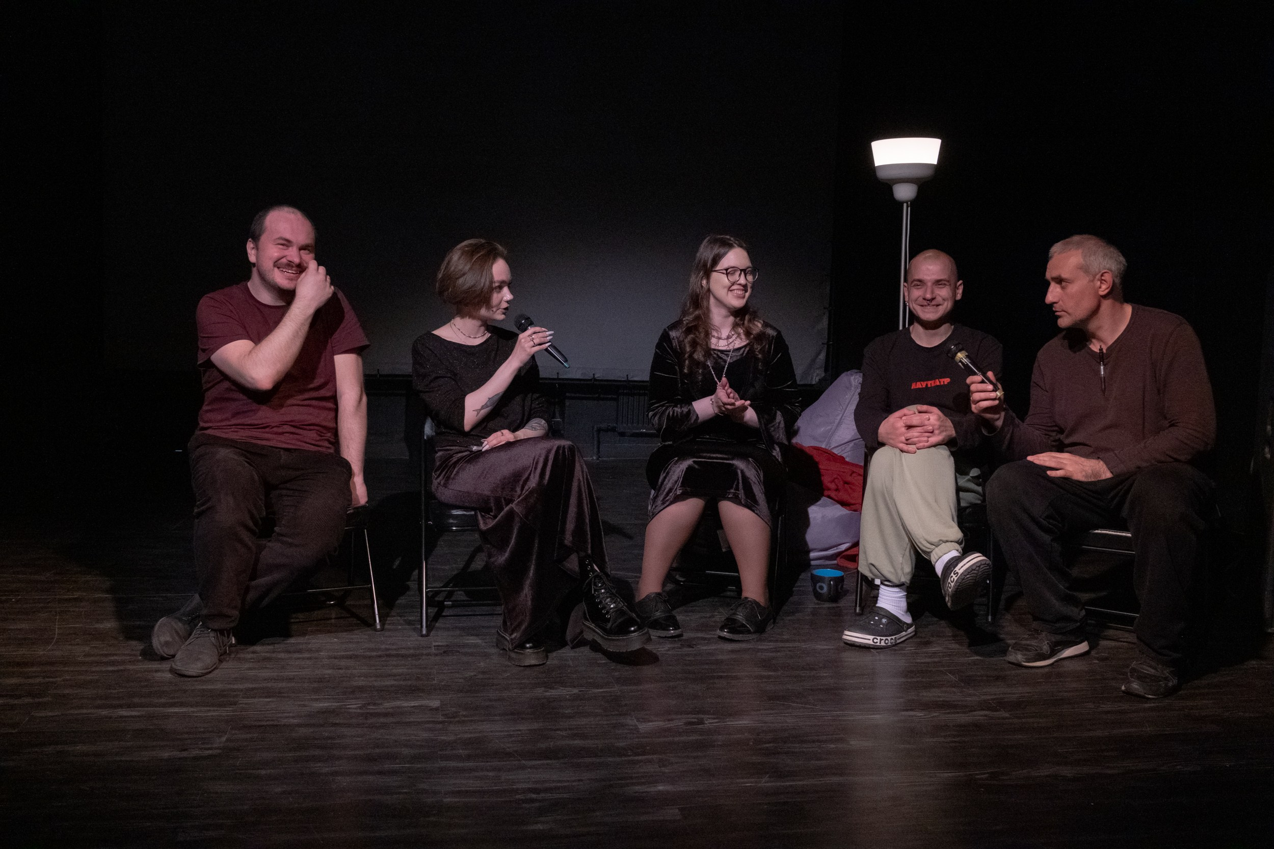 Читки каких-то там драматургов. Фотограф в Санкт-Петербурге и Москве Юлия Паршакова