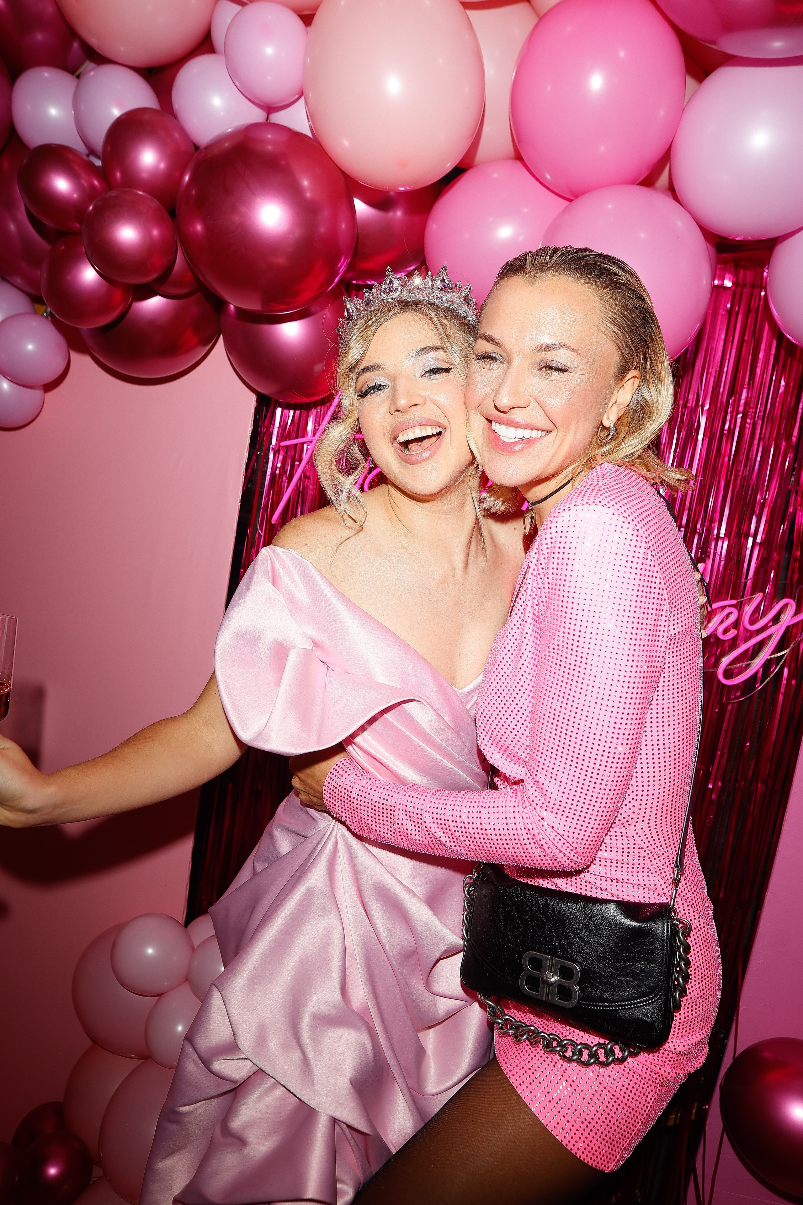 АНЯ ПОКРОВ. Nikolskayasecular