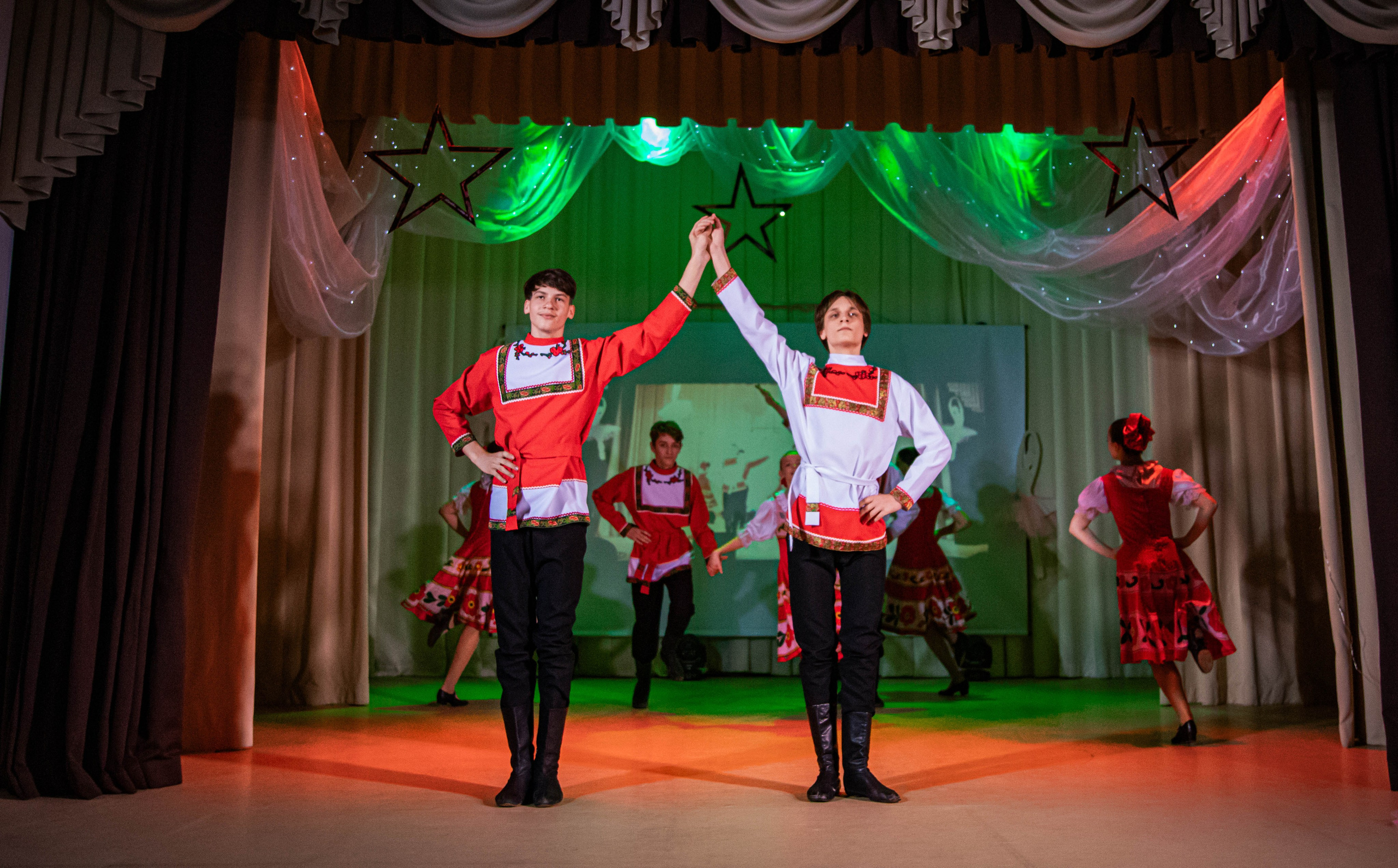 «Конфетти» Юбилейный концерт «Твори Добро». Фотограф Дарья Маташкова