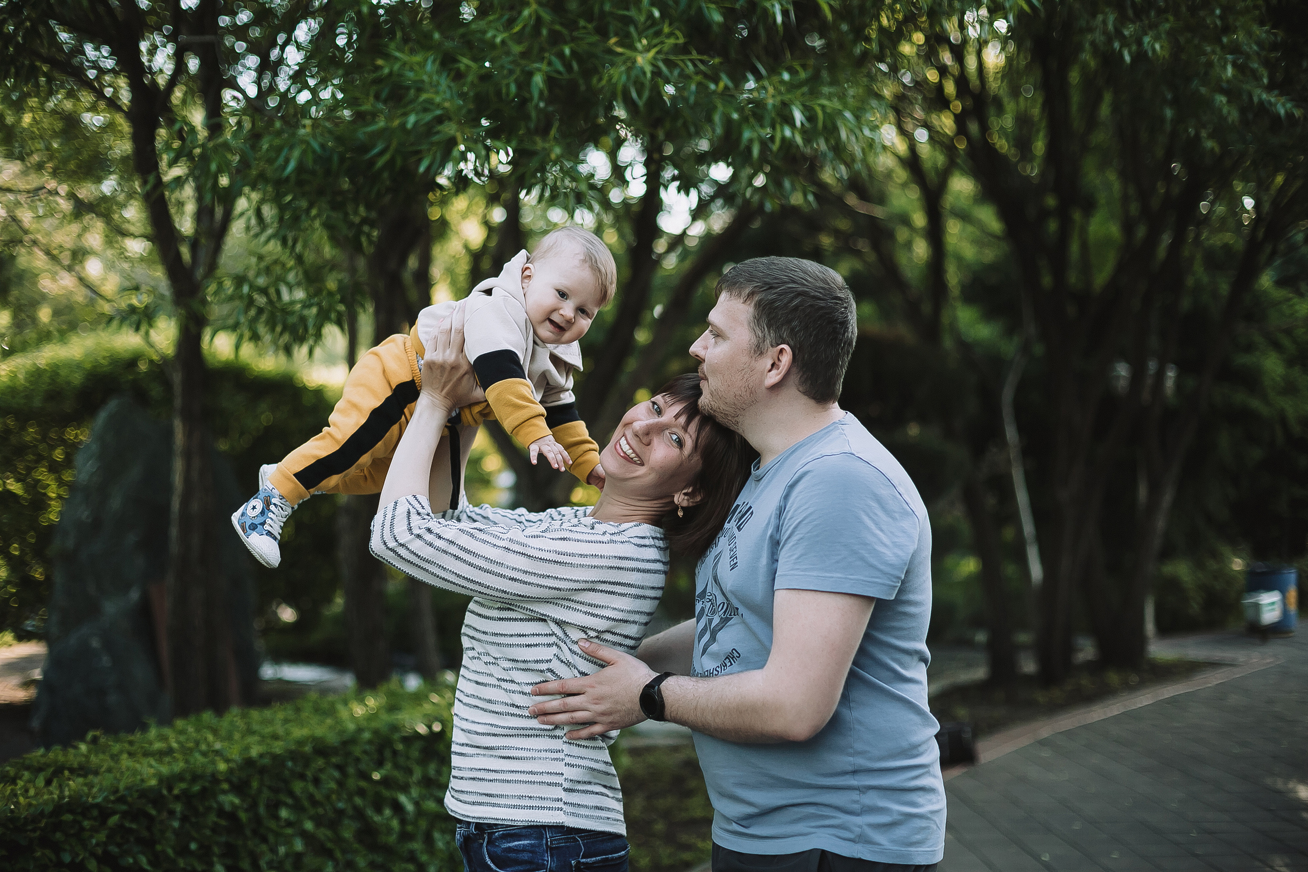 Витя, Надя и Тёмочка. Свадебный, семейный и детский фотограф в г. Абакан респ. Хакасия Любов