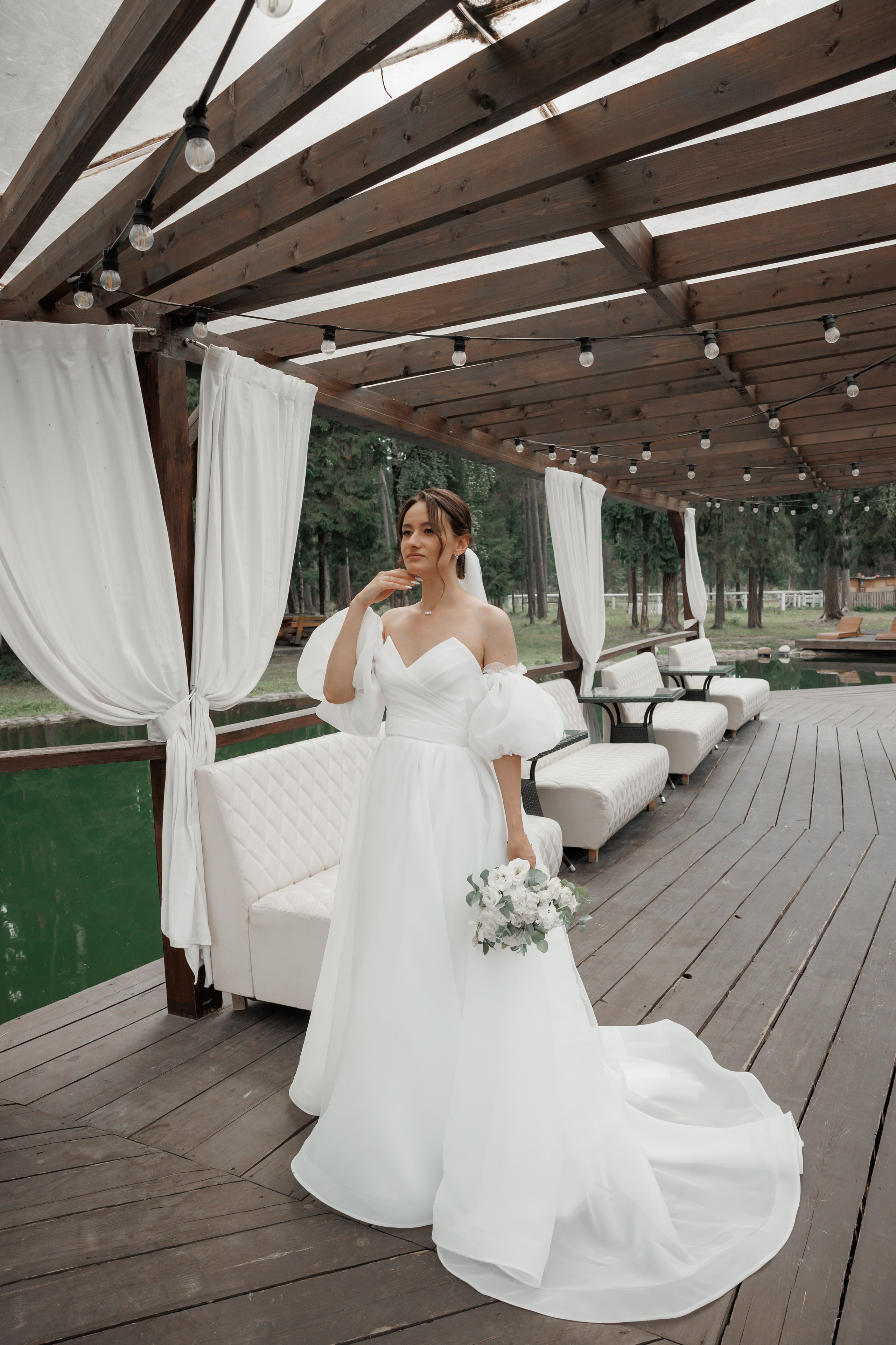 Полина и Дмитрий, загородный клуб «Барин», ЗАГС в г. Пушкино. Свадебный и репортажный фотограф (Москва, Королев и другие)