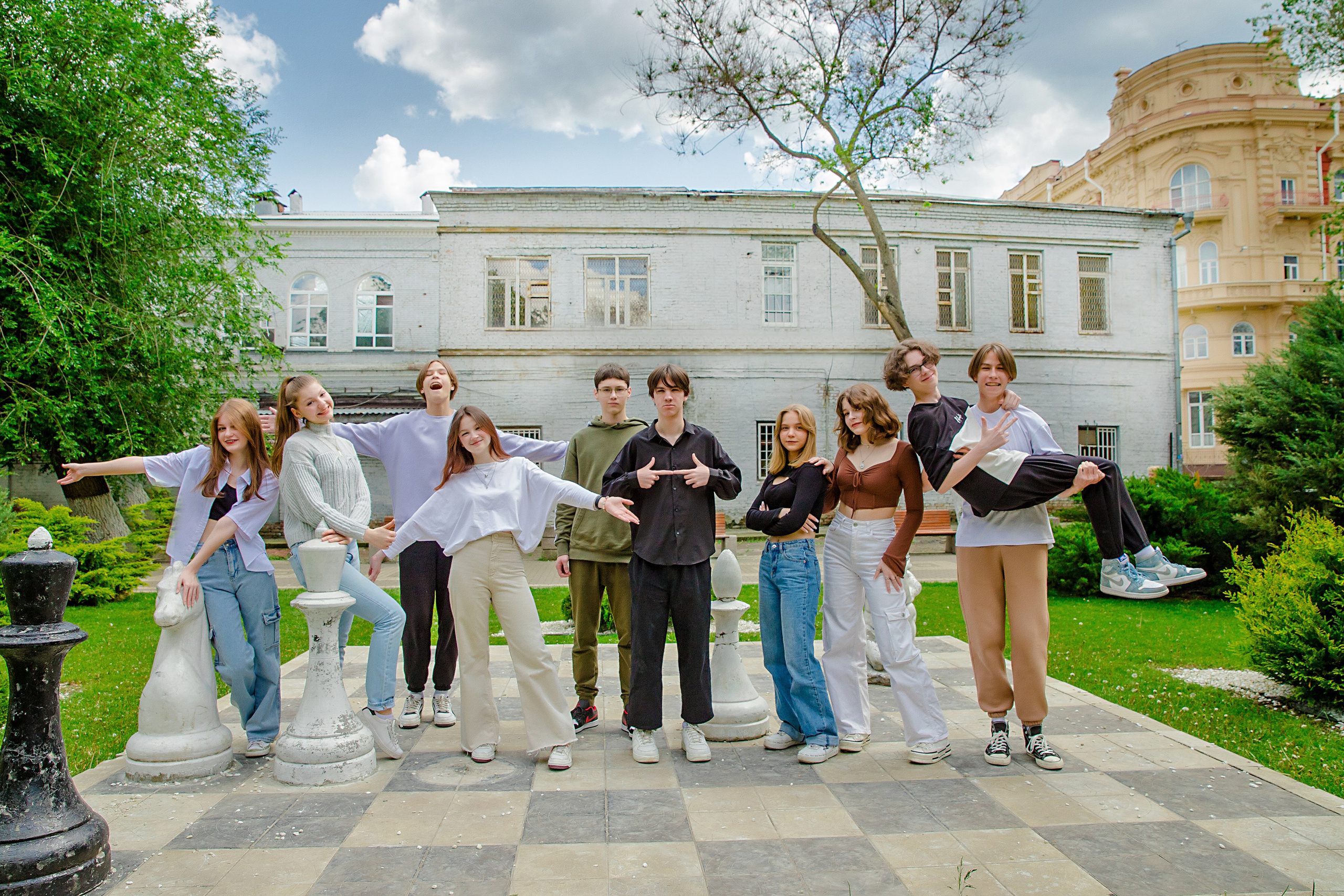 Фотосессия Гимназия 36 Класс 9В. Современные Выпускные Альбомы в Ростове-на-Дону