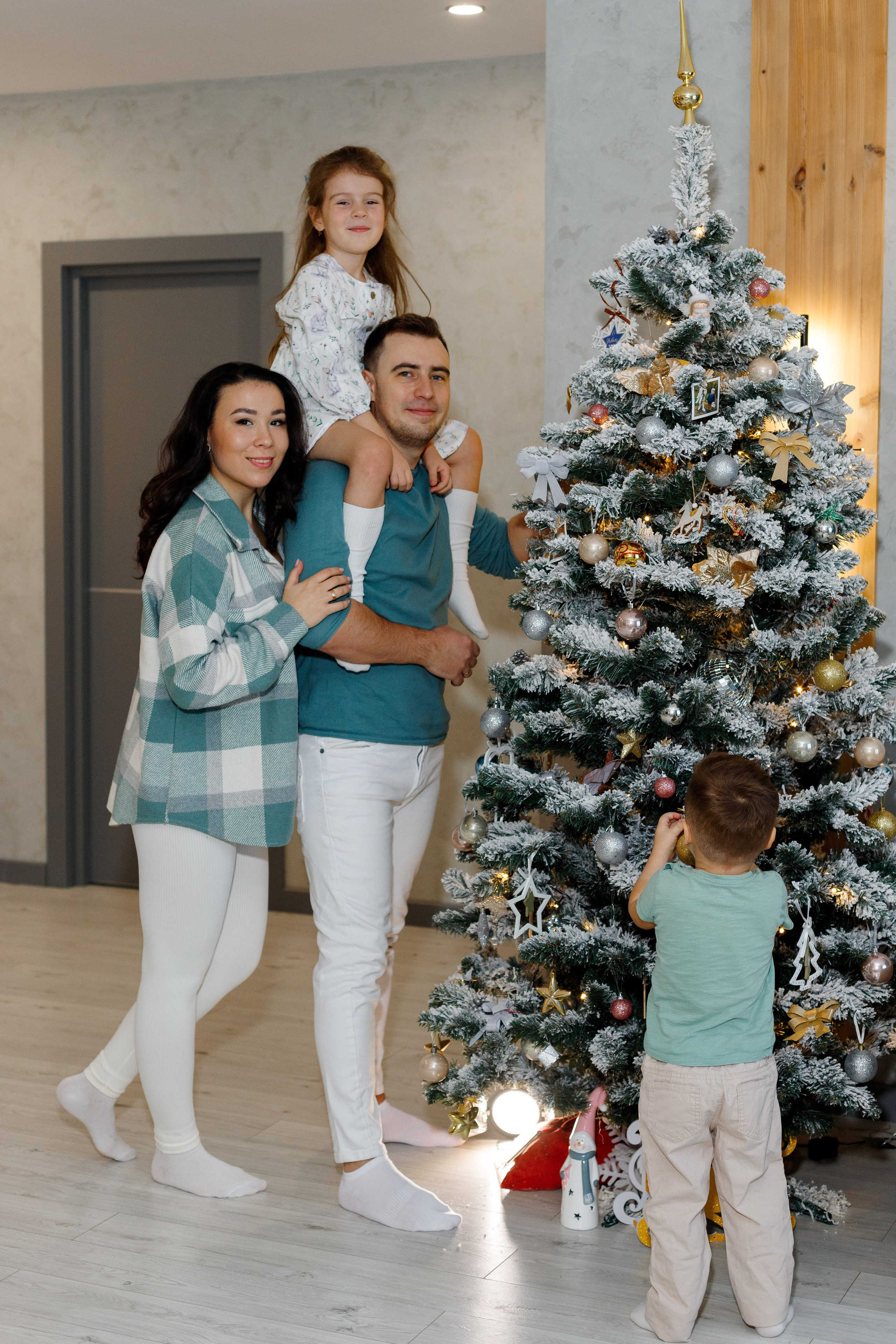 Предновогодняя домашняя фотосессия. Фотограф Александра Сыщенко