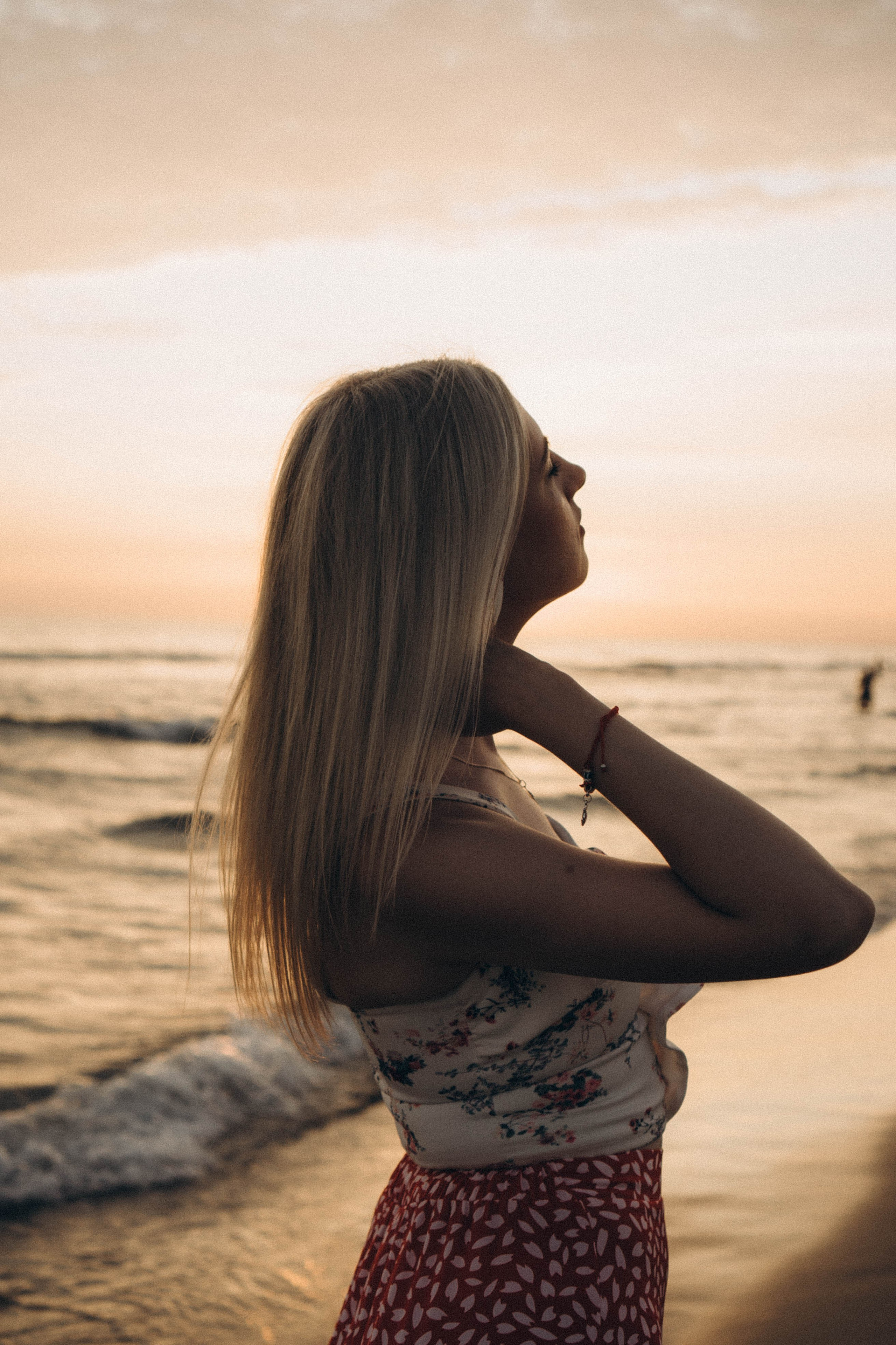 Июльский вечер на берегу черного моря. Профессиональный фотограф, Санкт-Петербург — Виктория Богомолова