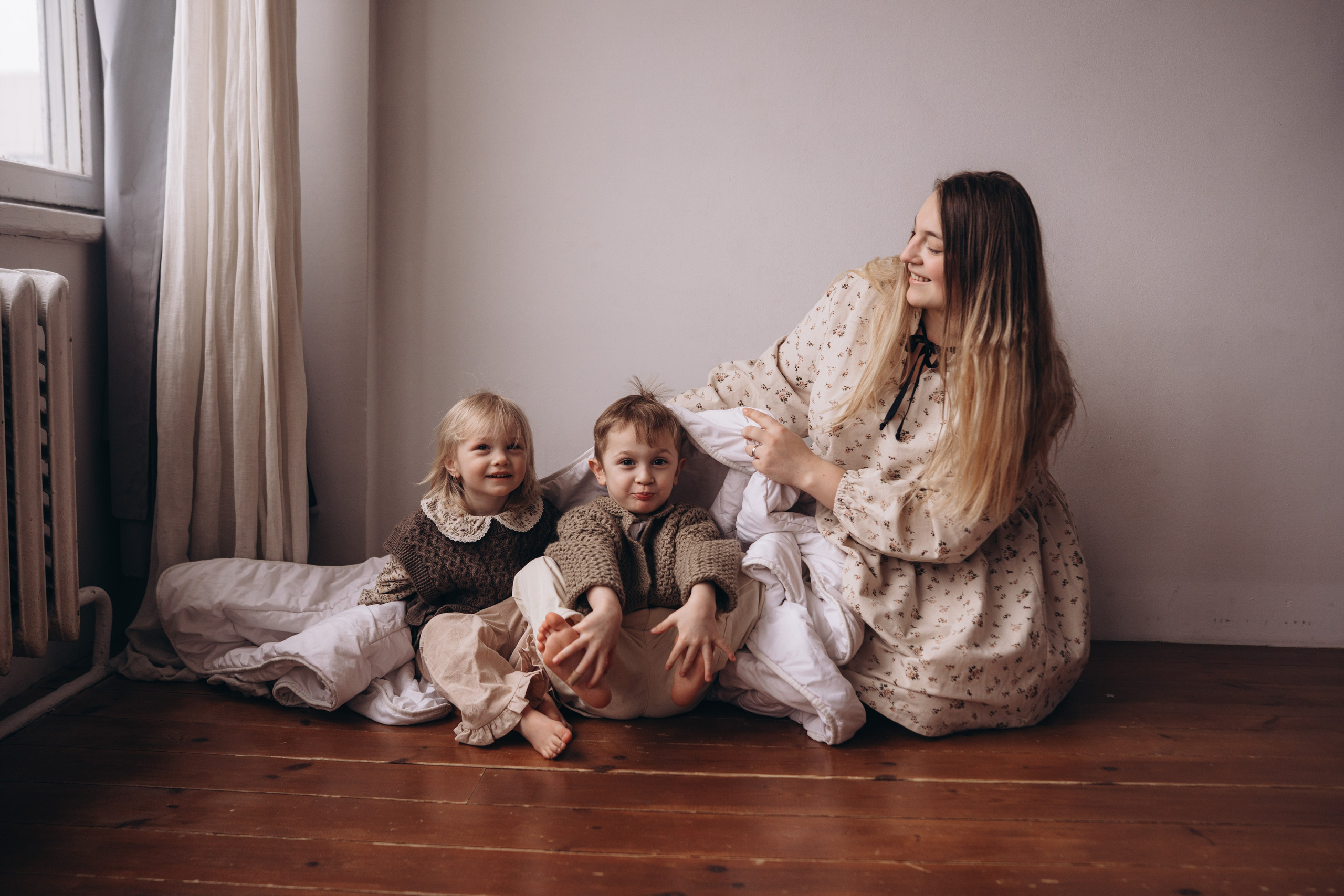 Фотодень Мамы 2026. Фотограф Новорожденных в Москве. Семейные истории в стиле LIFE