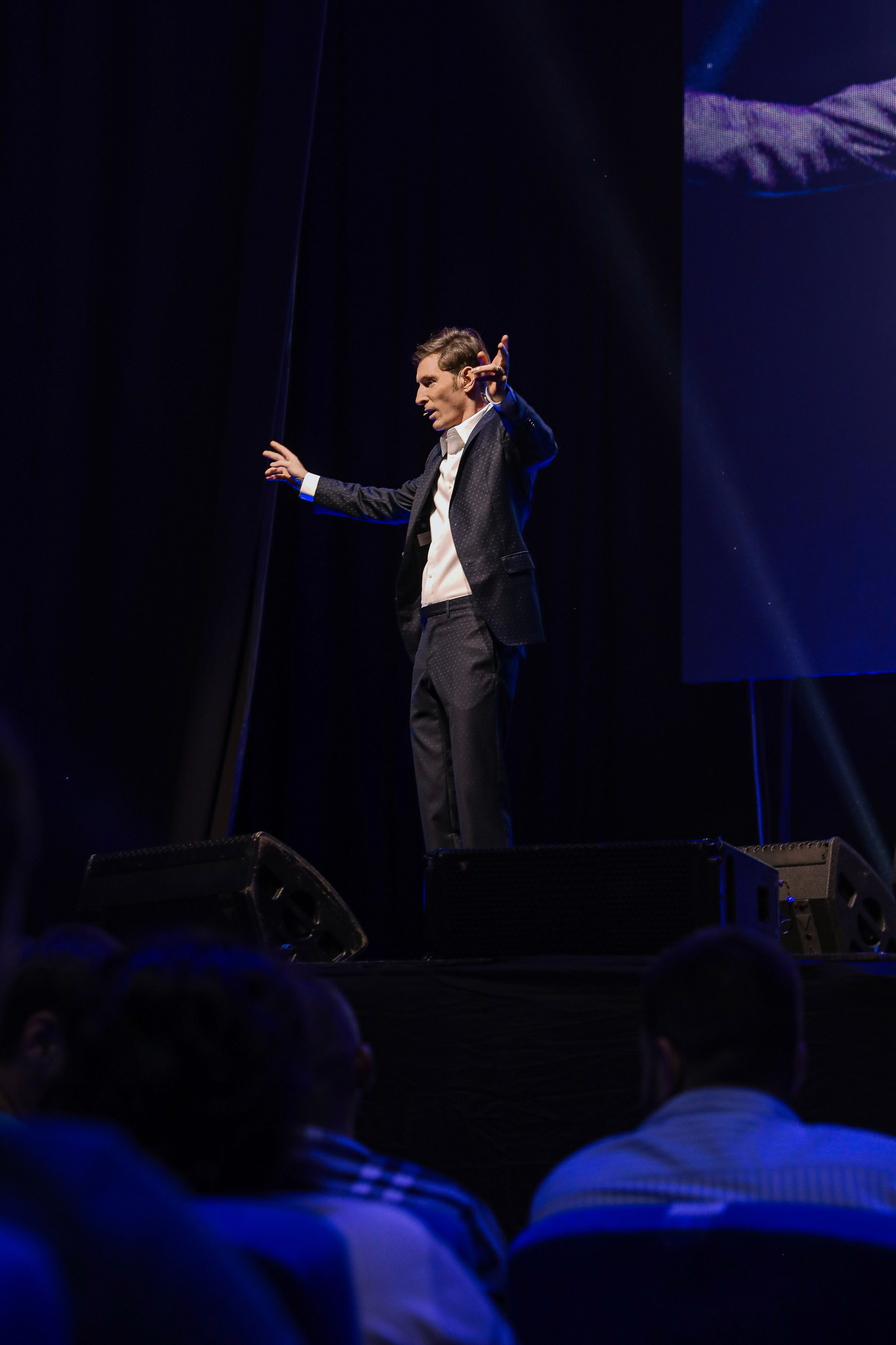 «ПАВЕЛ ВОЛЯ STAND-UP». Photographer Viktoriya Markushina «My world throug»