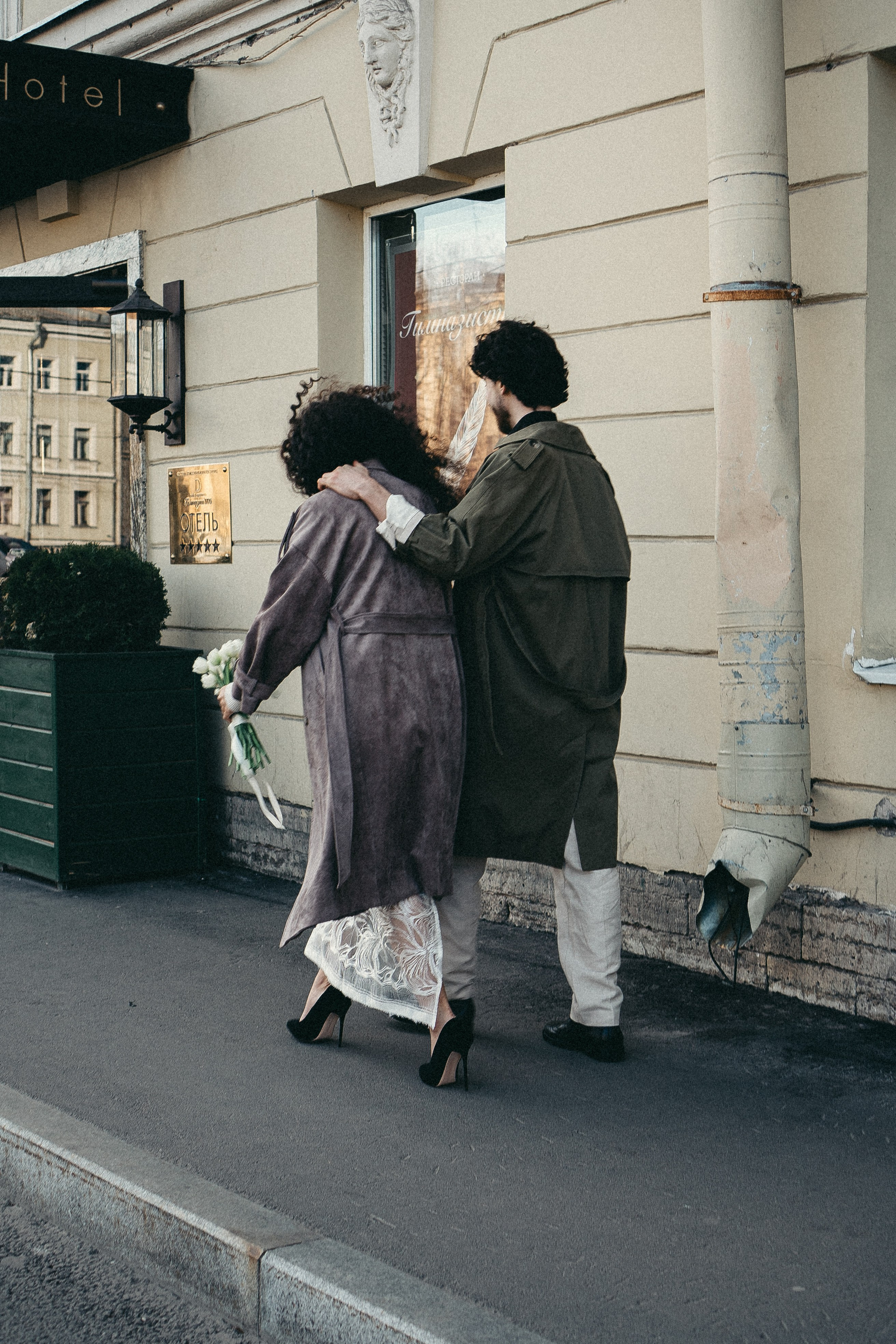 СВАДЕБНАЯ ПРОГУЛКА ПО ПЕТРОГРАДКЕ ВЕСНОЙ. СВАДЕБНАЯ ФОТОСЕССИИЯ НА ПЕТРОГРАДКЕ. Профессиональный фотограф, Санкт-Петербург — Виктория Богомолова