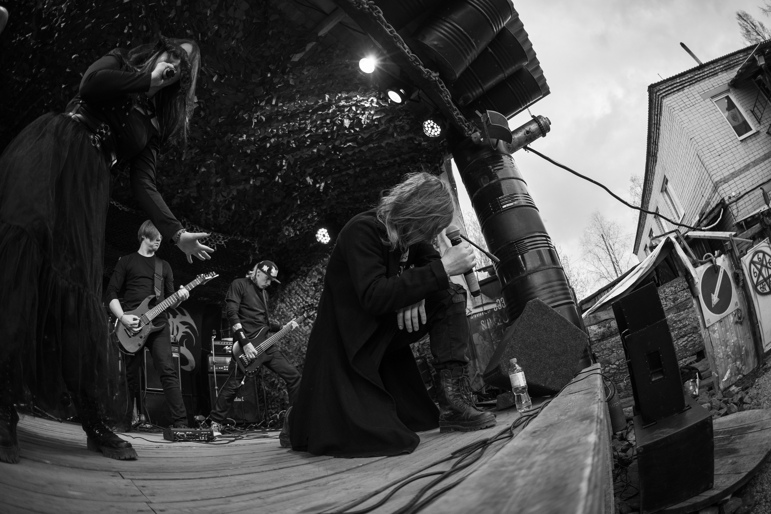 Фестиваль «ПОСРЕДИ КЛАДБИЩ И БОЛОТ»|Архангельск. Концертный и репортажный фотограф в Санкт-Петербурге Слава Пахомов