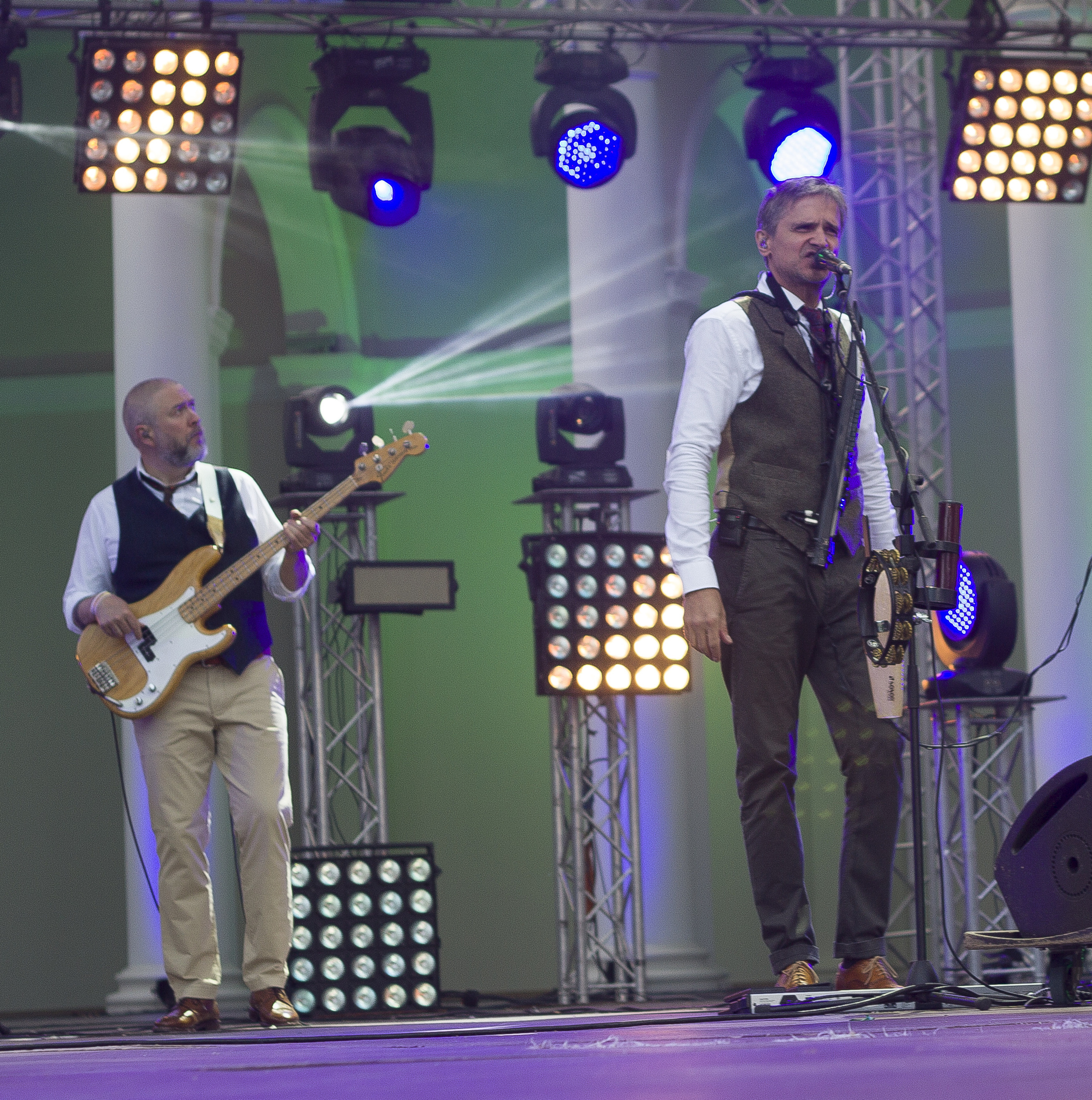 Концерт. Несчастный случай. Обо всём