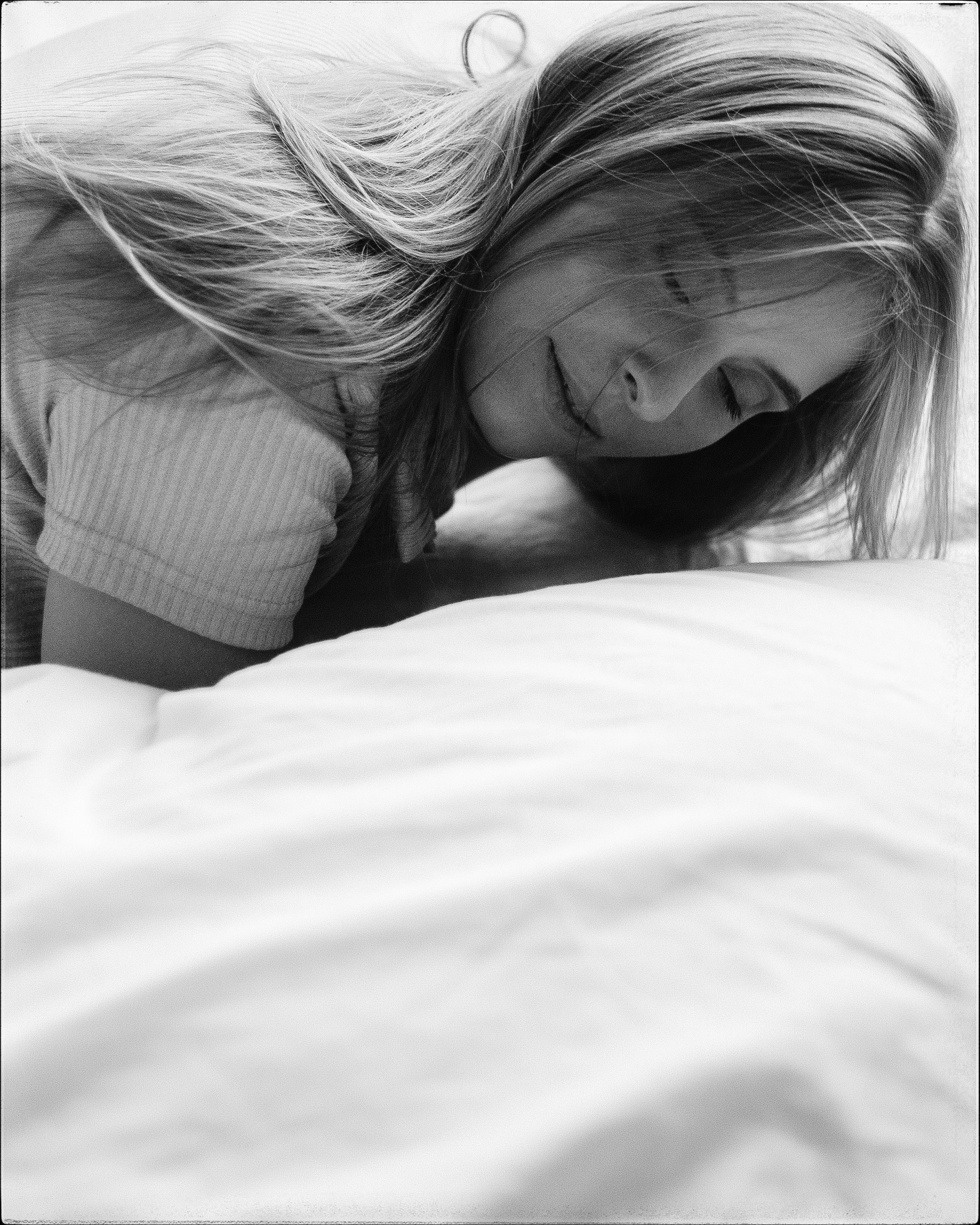 Ксения съёмка в студии. Женский и лавстори фотограф в Москве Елена Аксютко