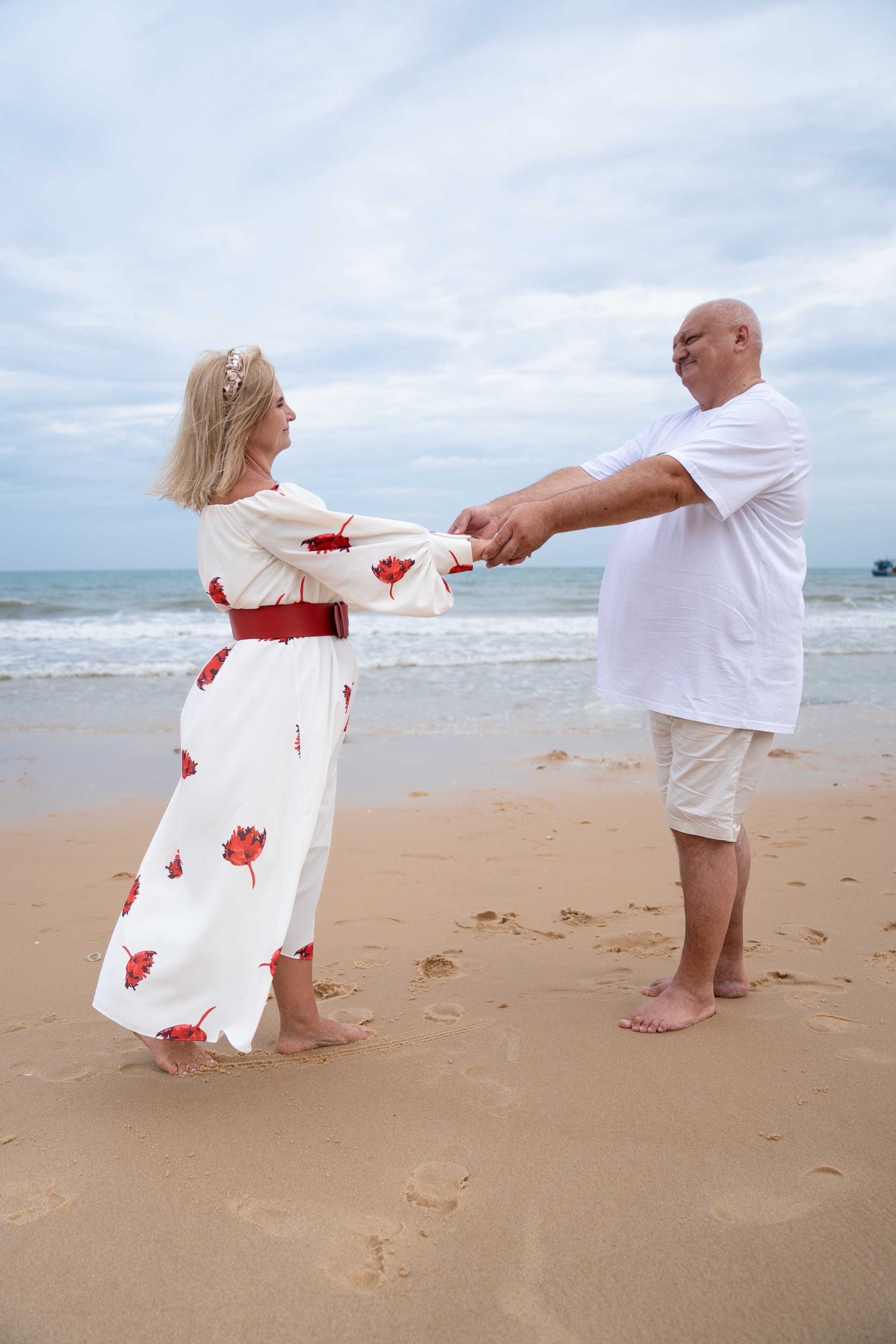 Ирина и Сергей. Семейная съемка на 30-е свадьбы. Фотограф в Муйне и Фанхьете — Фотосессии для туристов, пар и семей