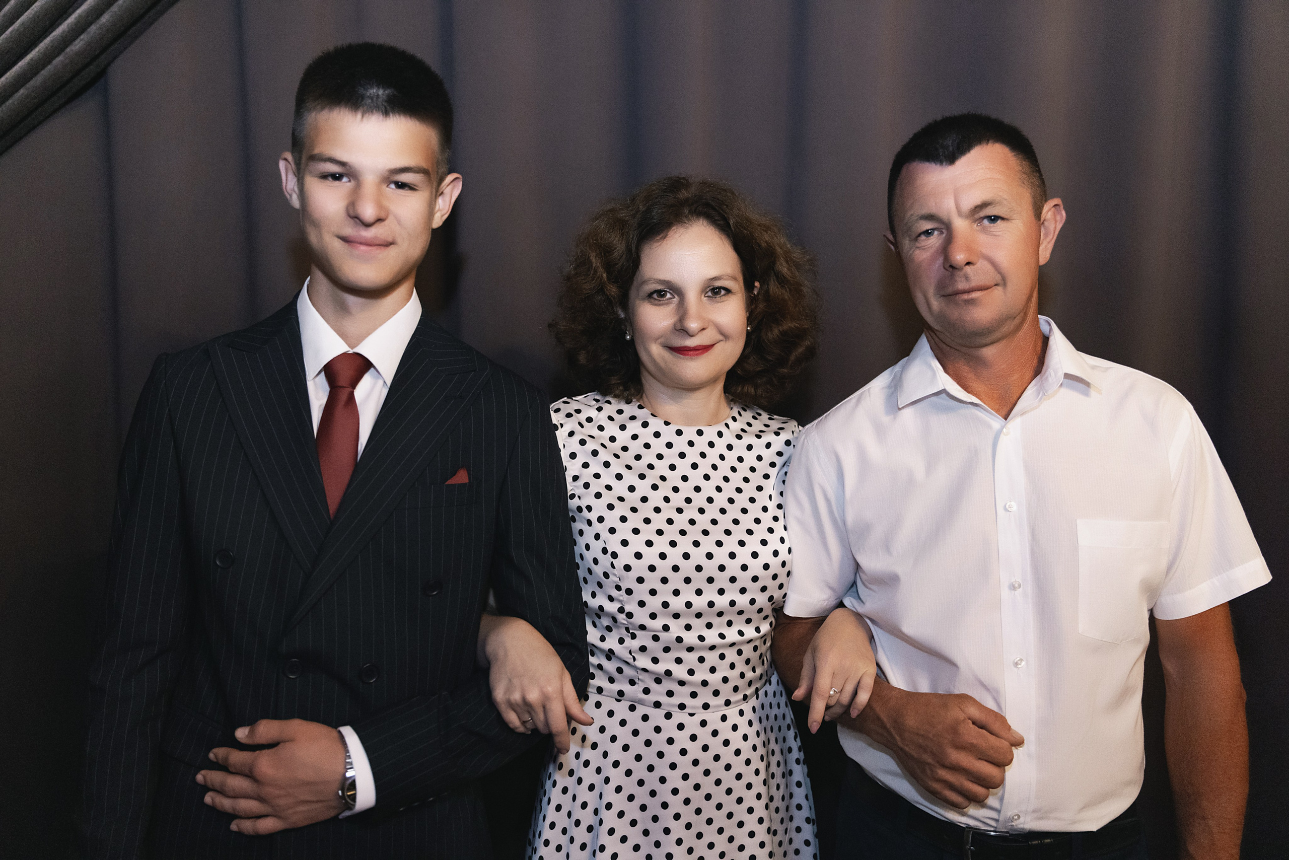 11 класс Гимназия 69. Фотограф и Видеограф в Краснодаре Юлия Солодченко