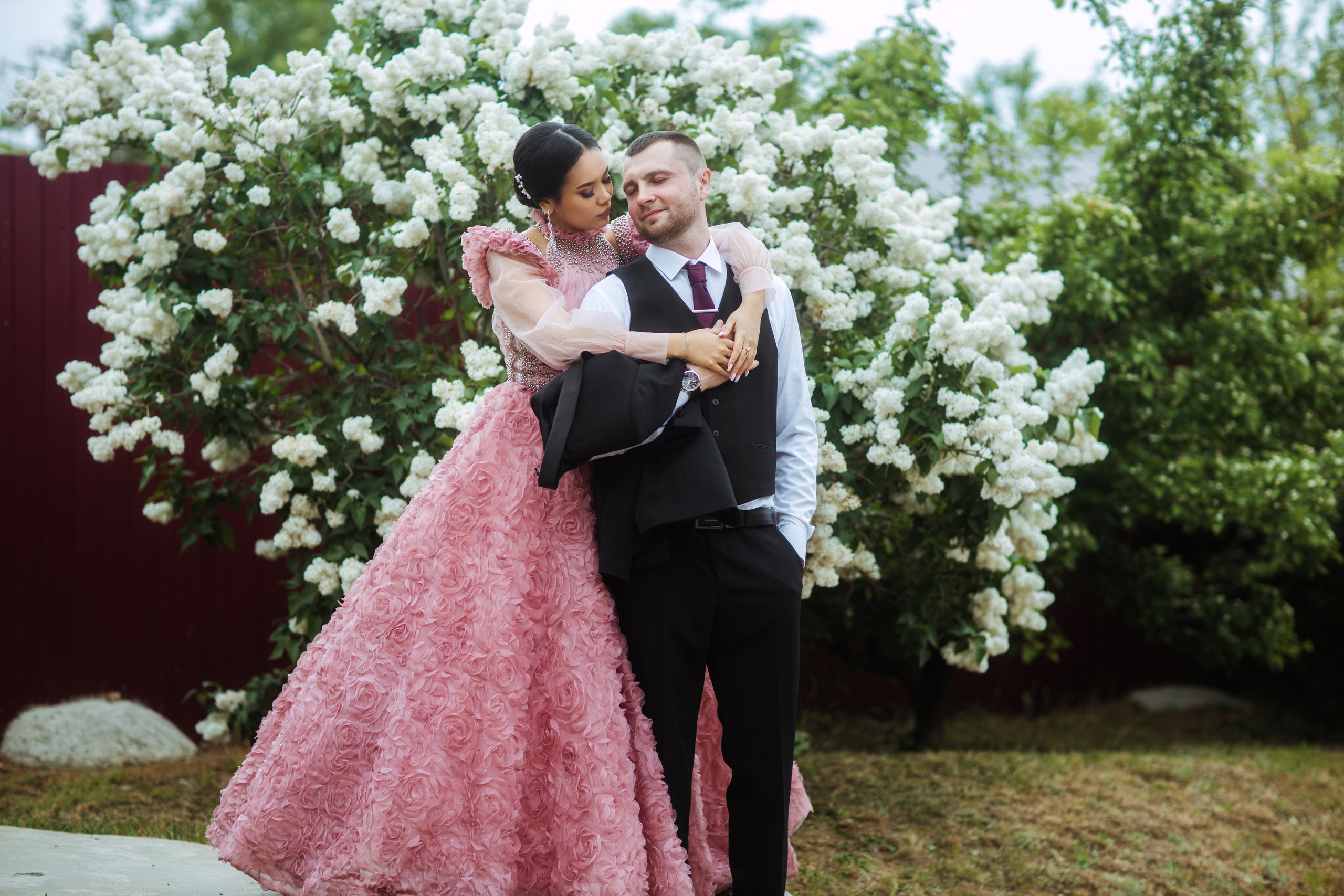 Свадебная фотосессия. Фотографы в городе Волгограде — Людмила Агеева и Алексей Околелов