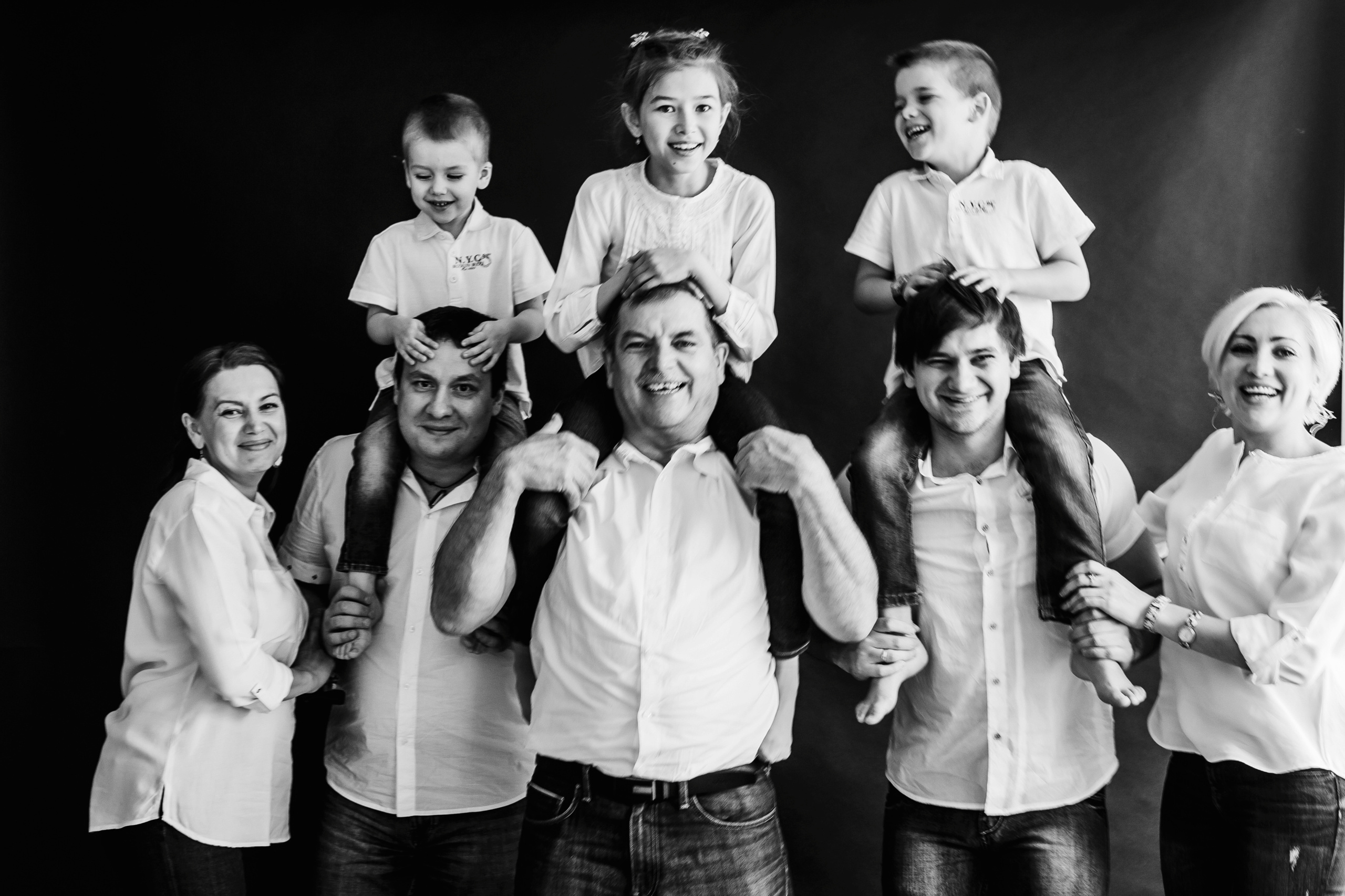 Семья. 3 поколения. Фотограф Полина Егорова город Тюмень