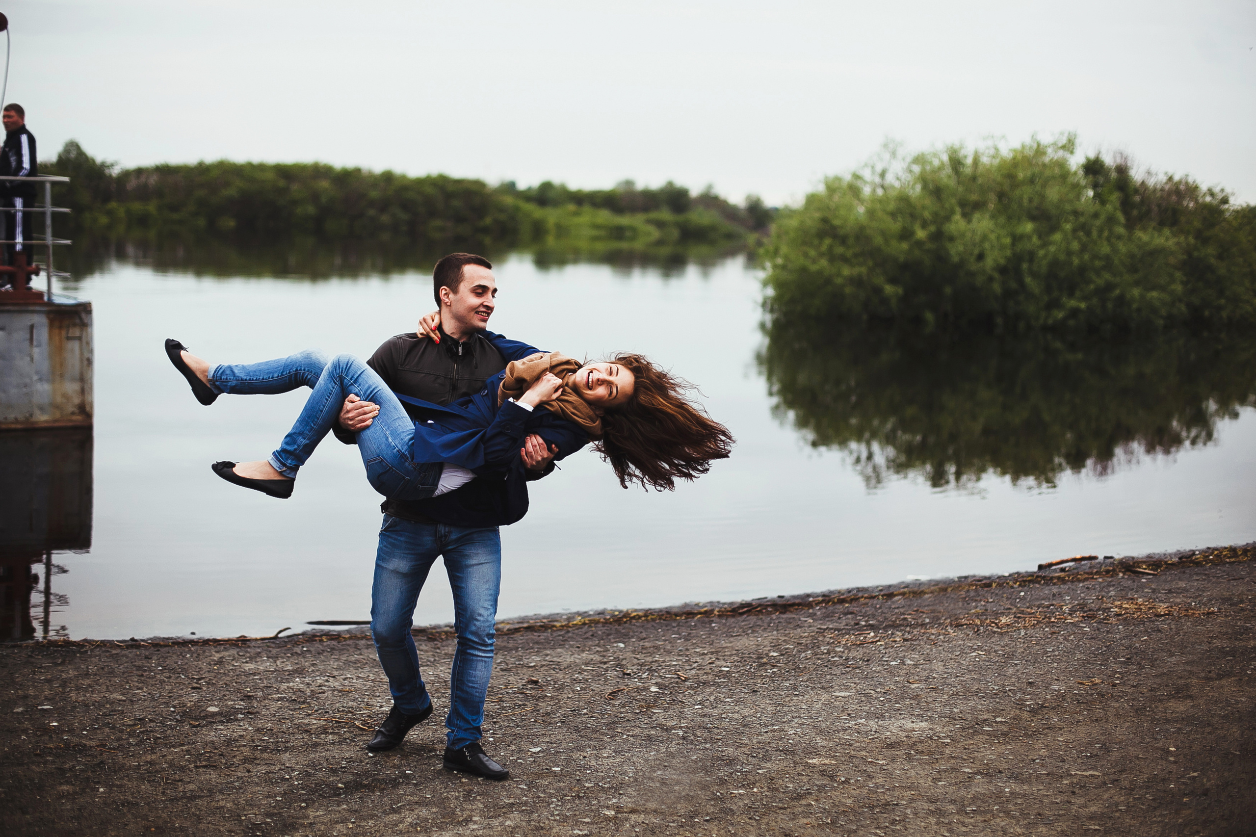 Игорь и Мария. Предсвадебная прогулка. Фотограф Полина Егорова город Тюмень