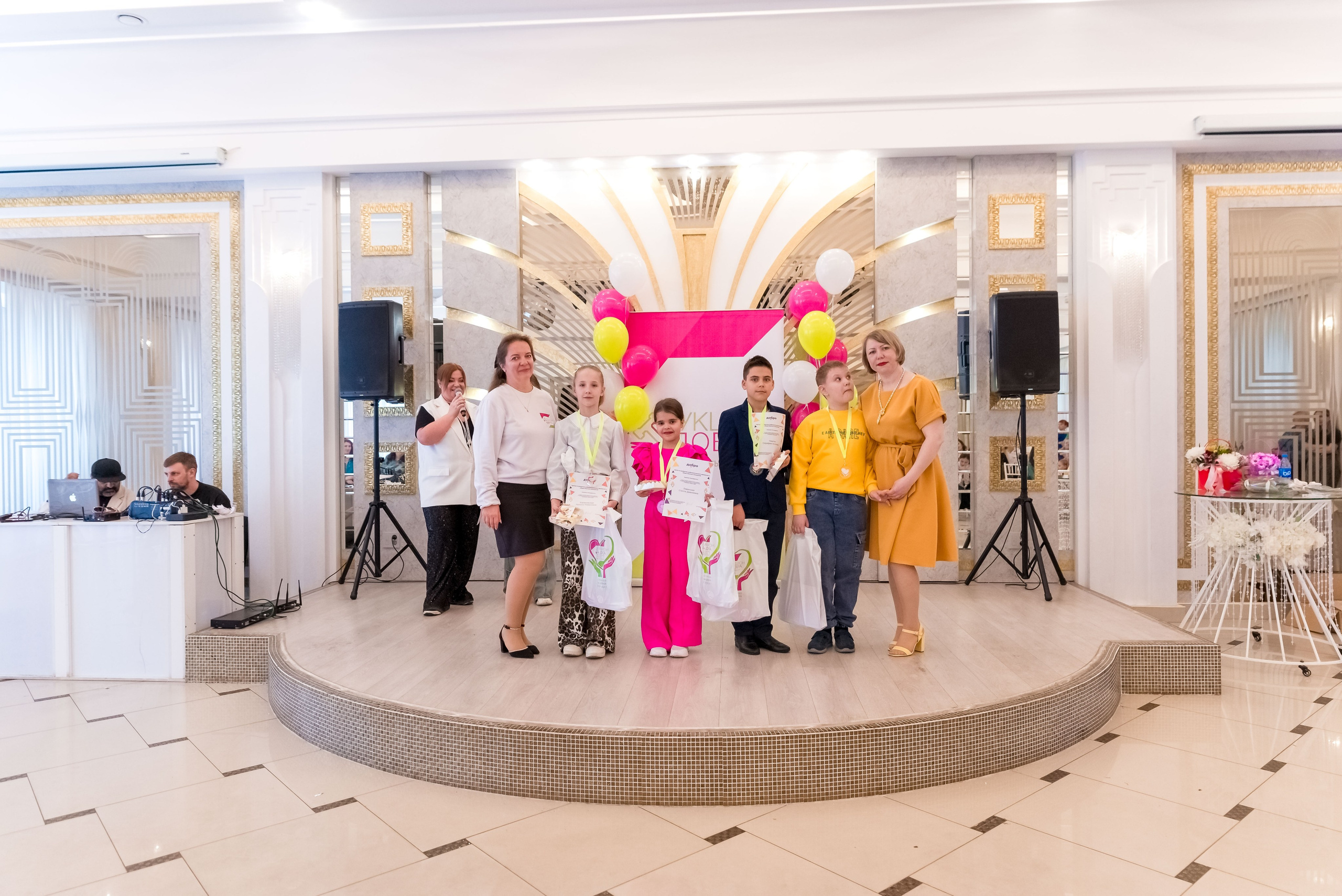 Фестиваль Ради мира от АУКЦИОН ДОБРА 🔥. Женский фотограф Крещение Венчание Москва Брянск