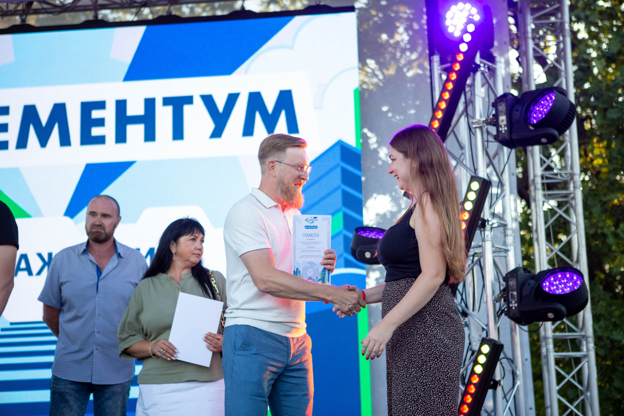 Корпоратив: «Цементиум». Свадебный и предметный фотограф Ренат Каламперов
