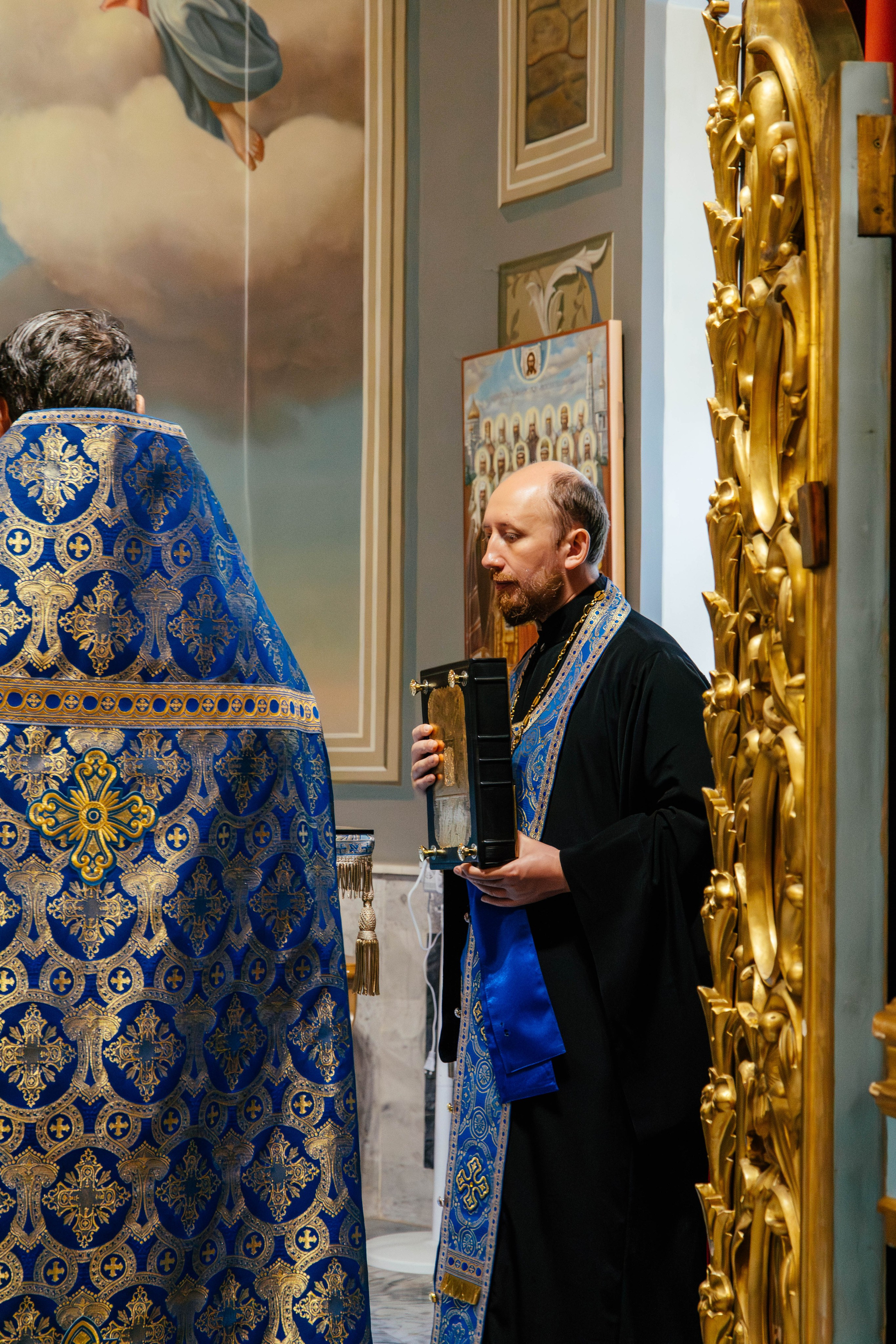 Литургия в храме иконы Божией Матери «Живоносный Источник» в Царицыне. Фотограф Москва Валерия Веденина