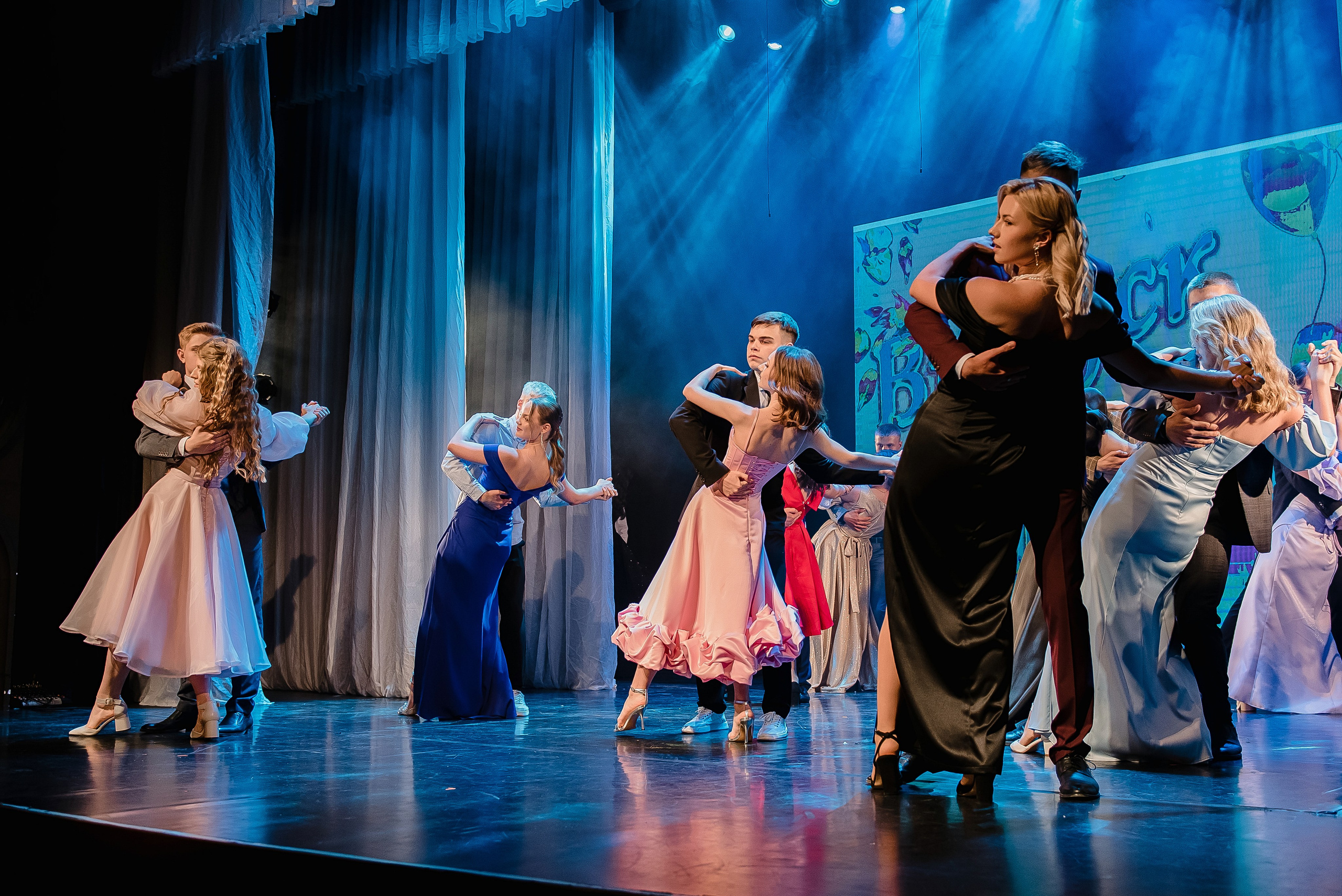 Выпускной школа 2024. Фотограф Рязань. Дарья Дмитриева