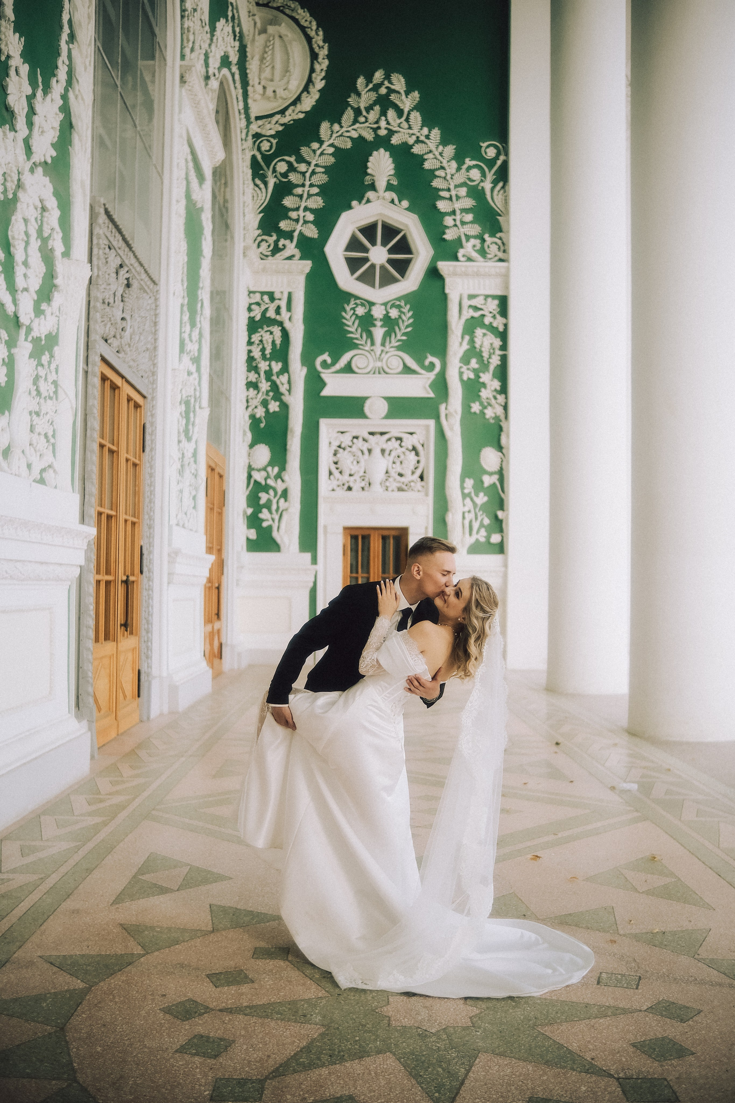 Полина & Илья. МСК ЗАГС ВДНХ. Phdkvmr.ru