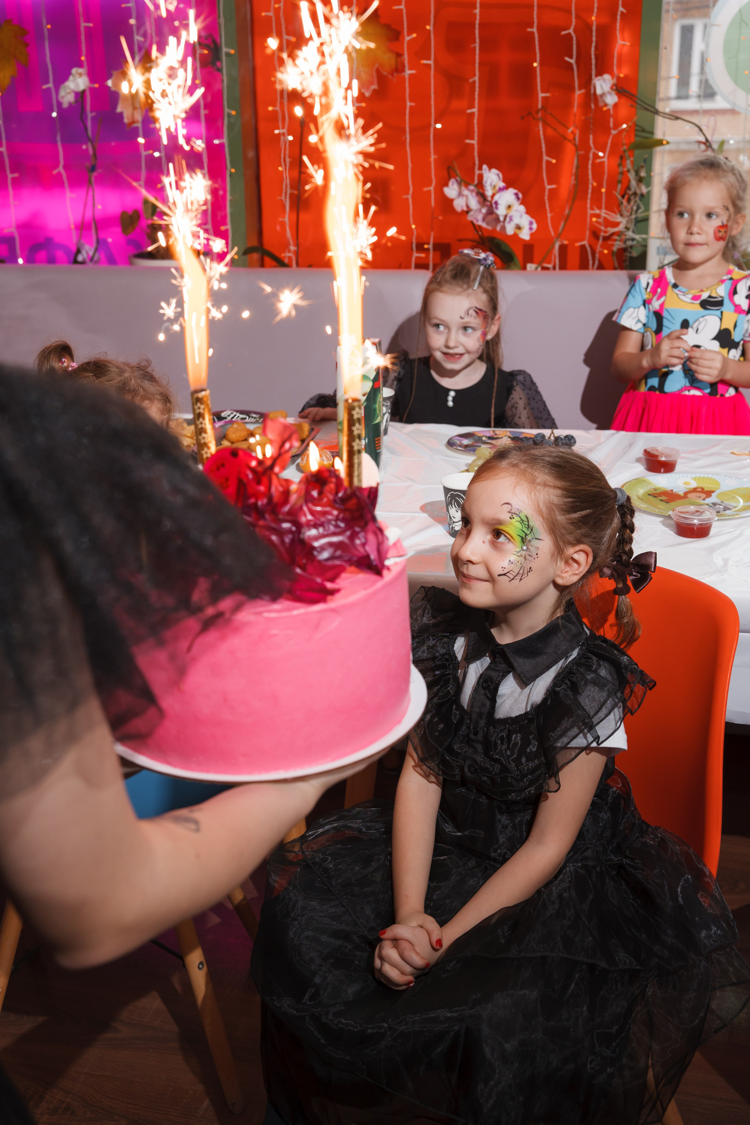 День рождения Маши в стиле «Wednesday». Свадебный и репортажный фотограф (Москва, Королев и другие)