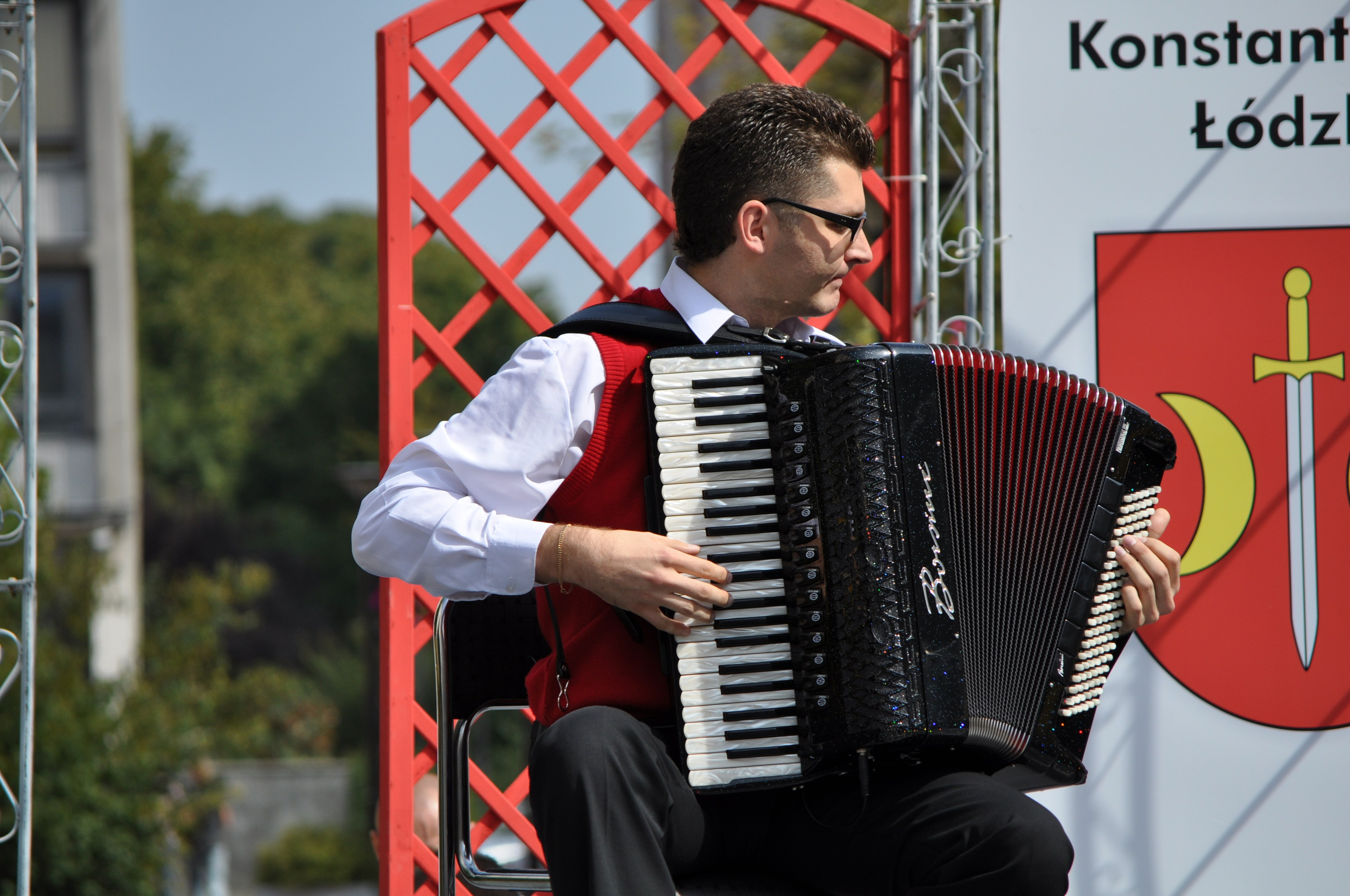 Аккордеонист Мирослав Лелюх