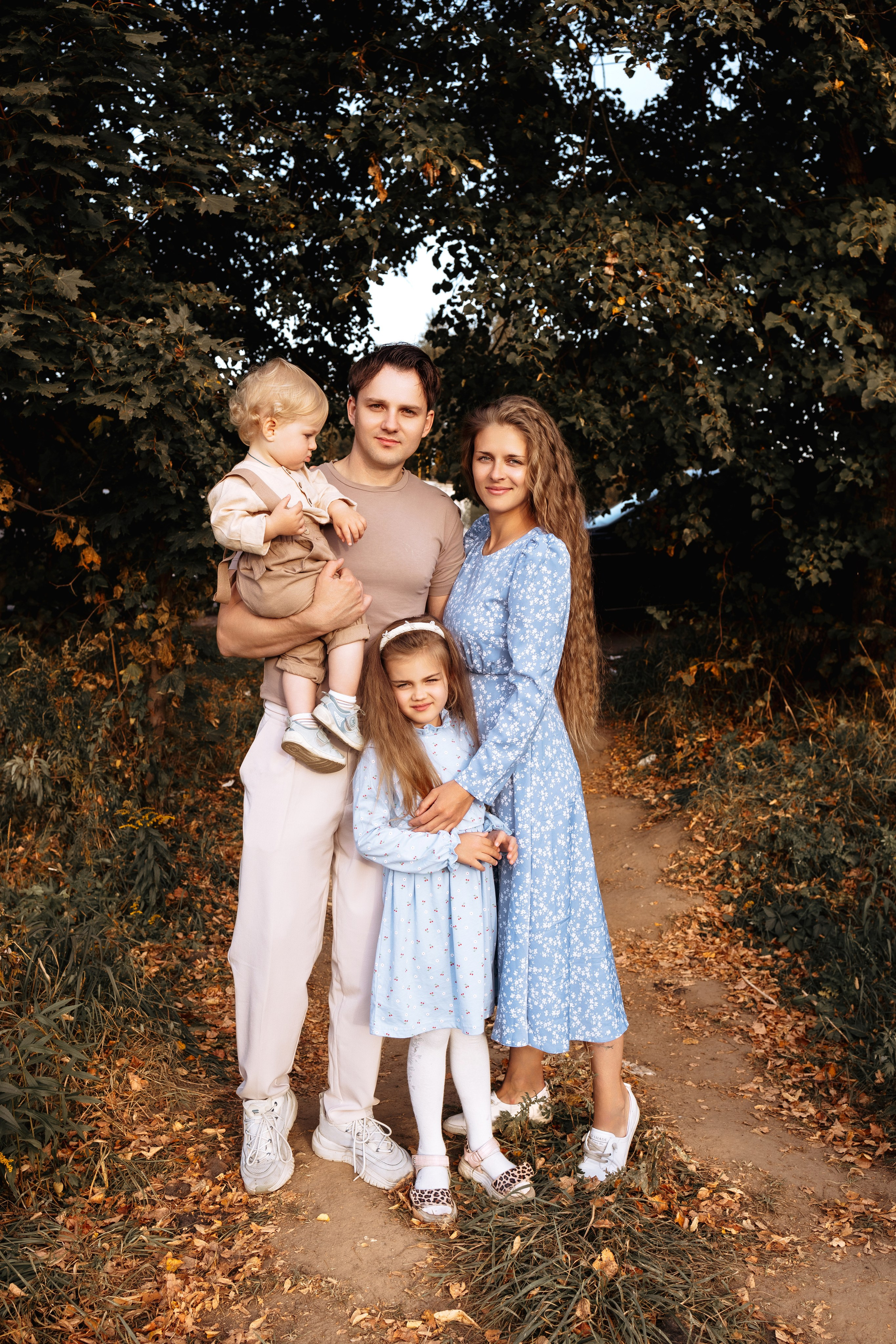 Прогулка на закате. Колесникова Татьяна. Фотограф новорожденных Щёлково, Москва, Королев