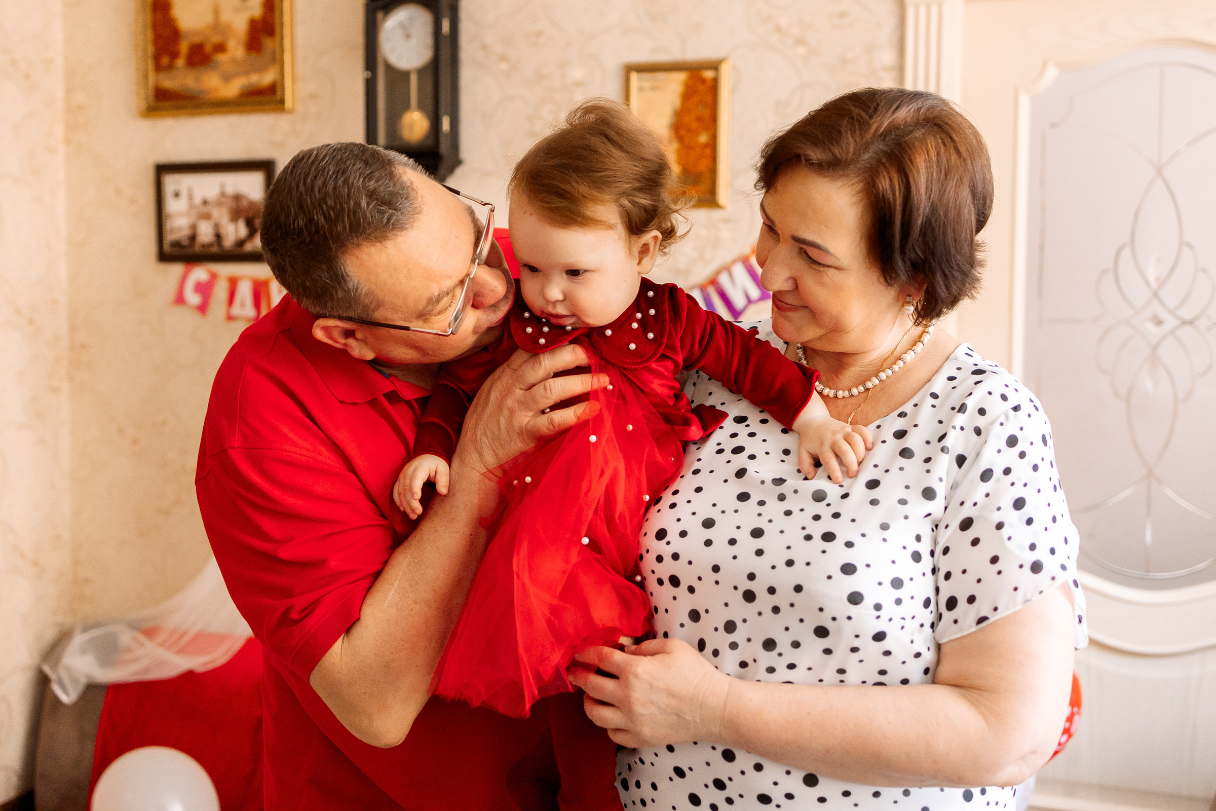 Домашний день рождения малышки. Семейный Фотограф в Москве Евгения Симоненко