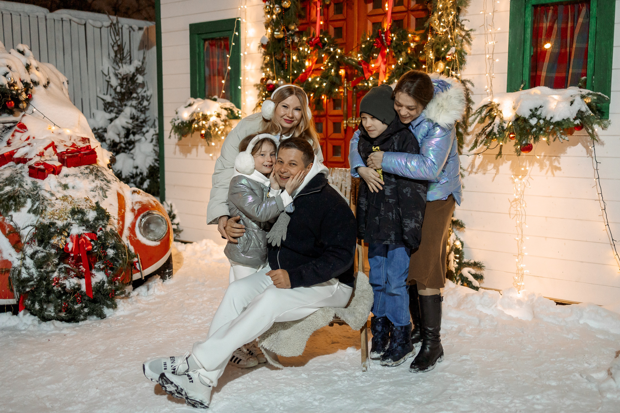 Новогодняя история большой семьи. Семейный Фотограф в Москве Евгения Симоненко