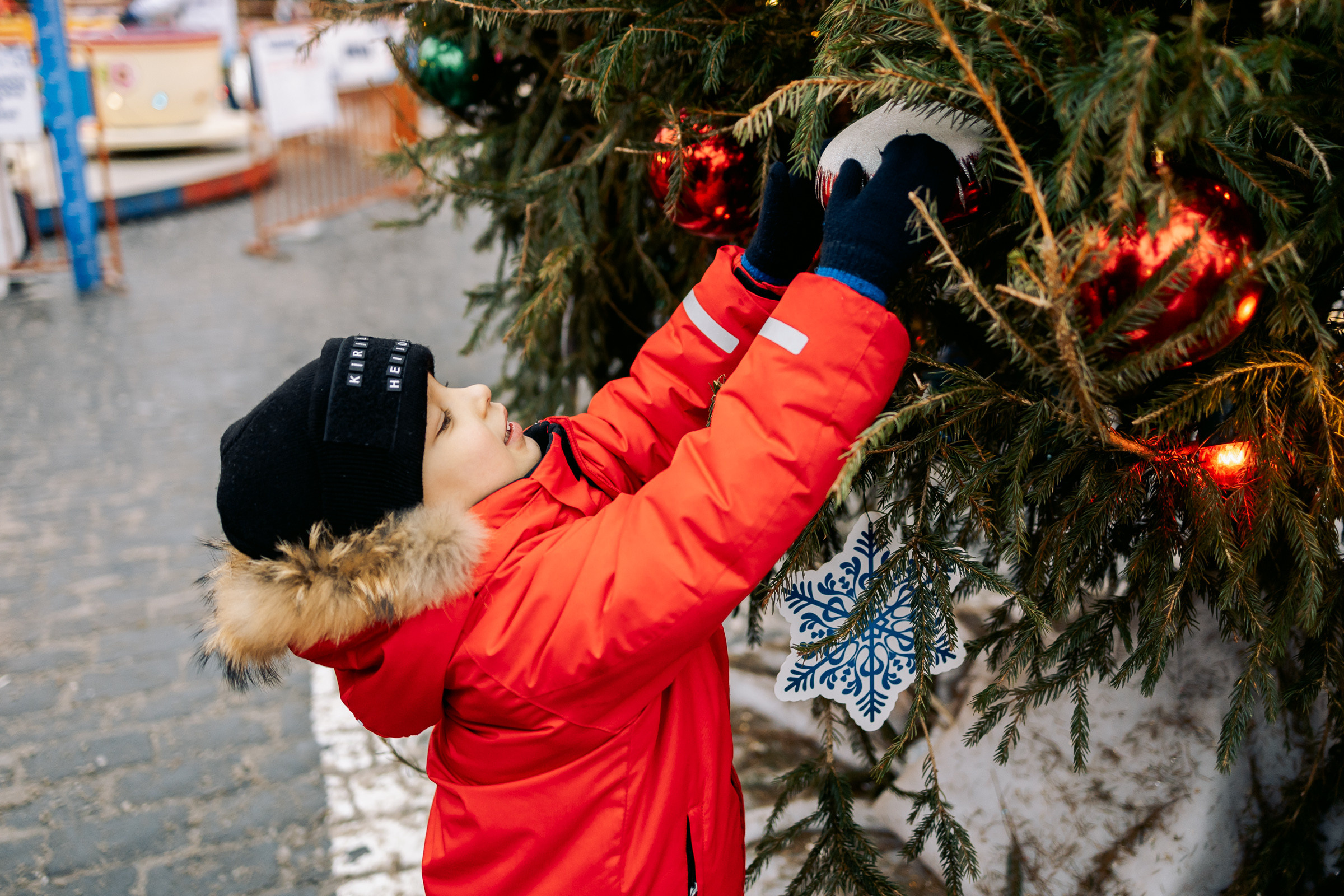 Семейная фотопрогулка у ГУМа. Семейный Фотограф в Москве Евгения Симоненко