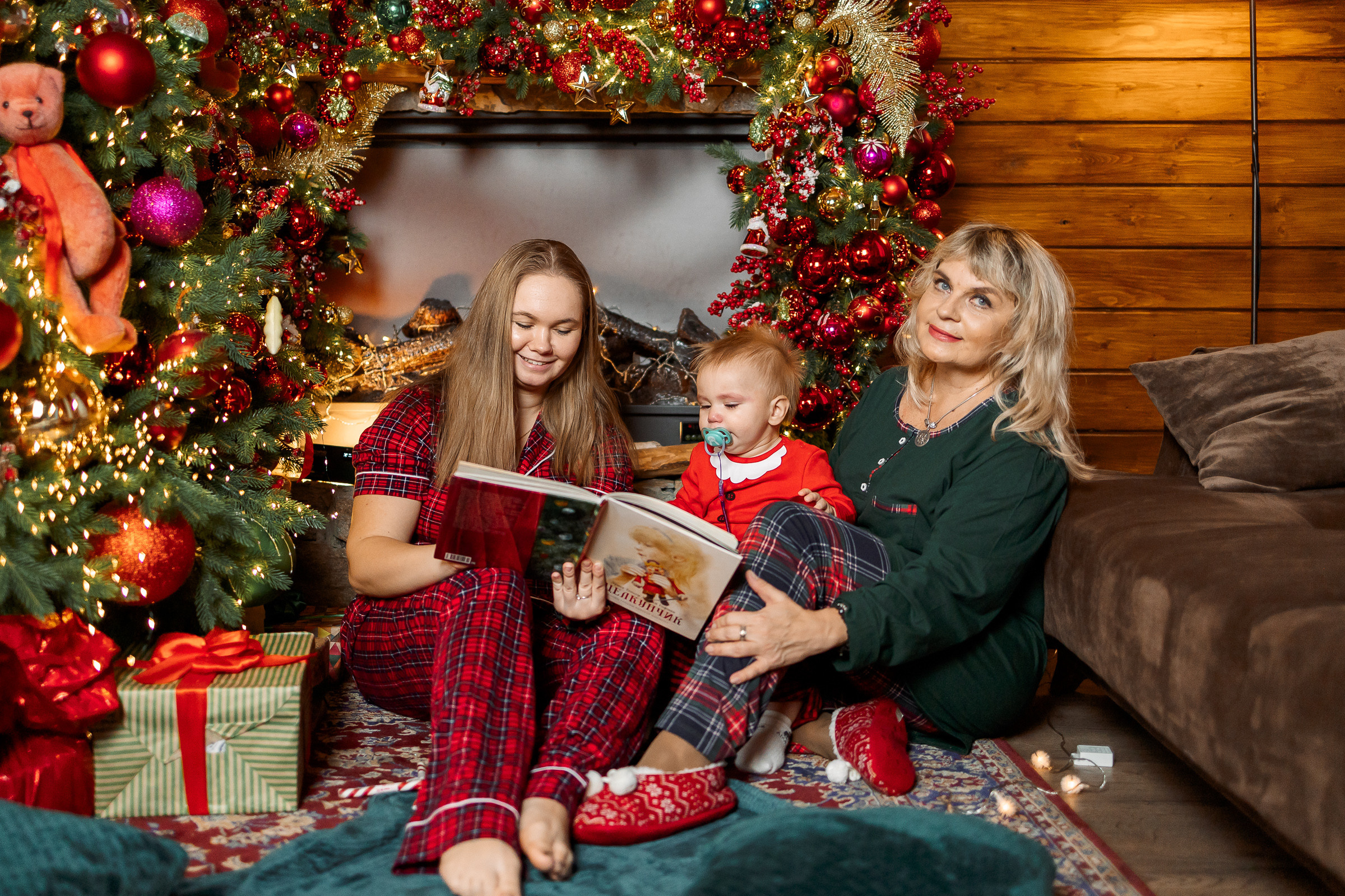 Татьяна Катя и Витя Новогоднее настроение. Семейный Фотограф в Москве Евгения Симоненко