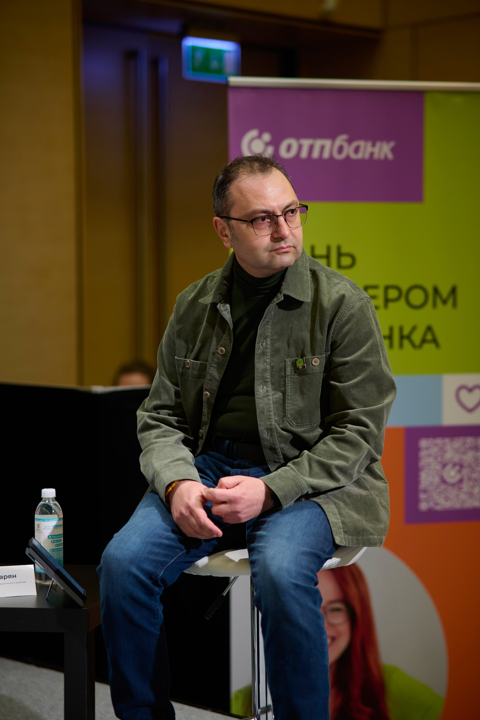 Upgrade Retail Весна 2025. Репортажный фотограф в Москве и Санкт-Петербурге — Профессиональная съёмка мероприятий | Данила Золкин