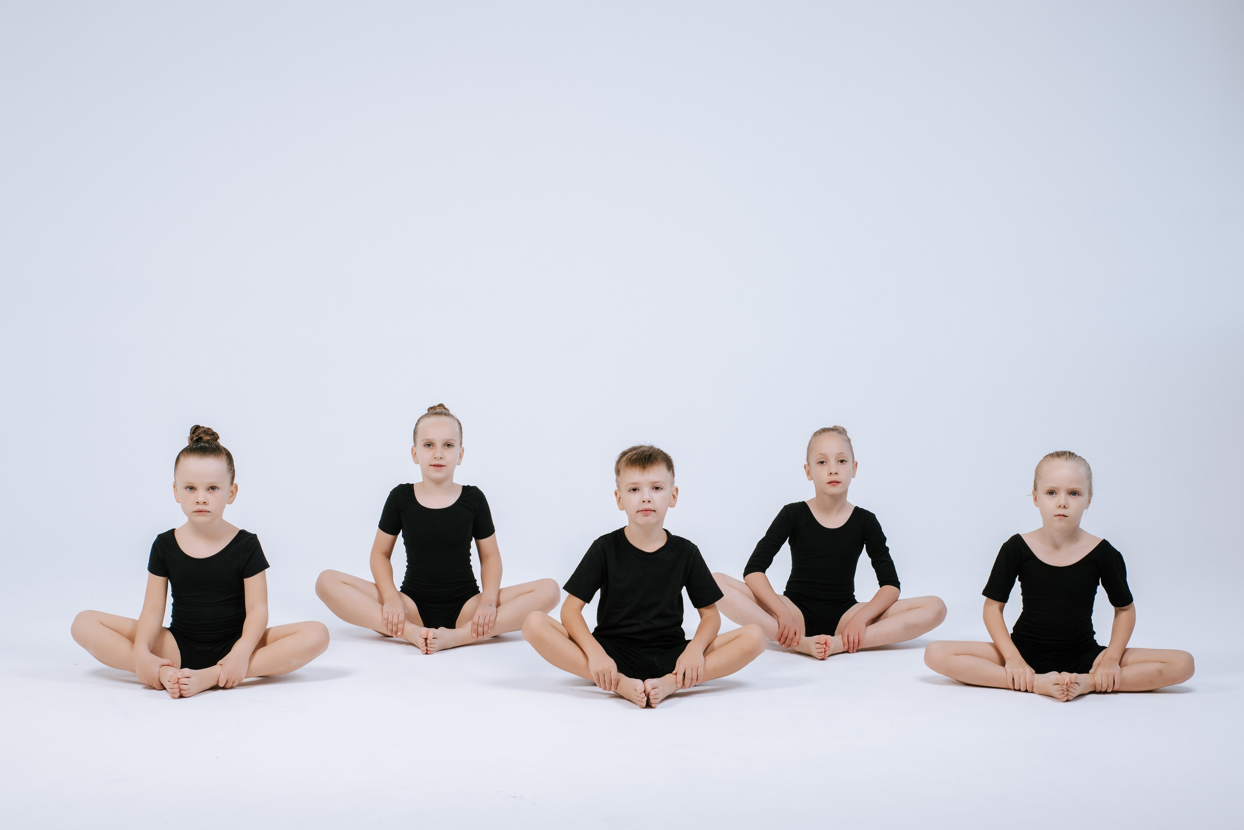 Коллектив «Жар-птица». Фотограф Ярмишко Дарья. Выпускные фотокниги