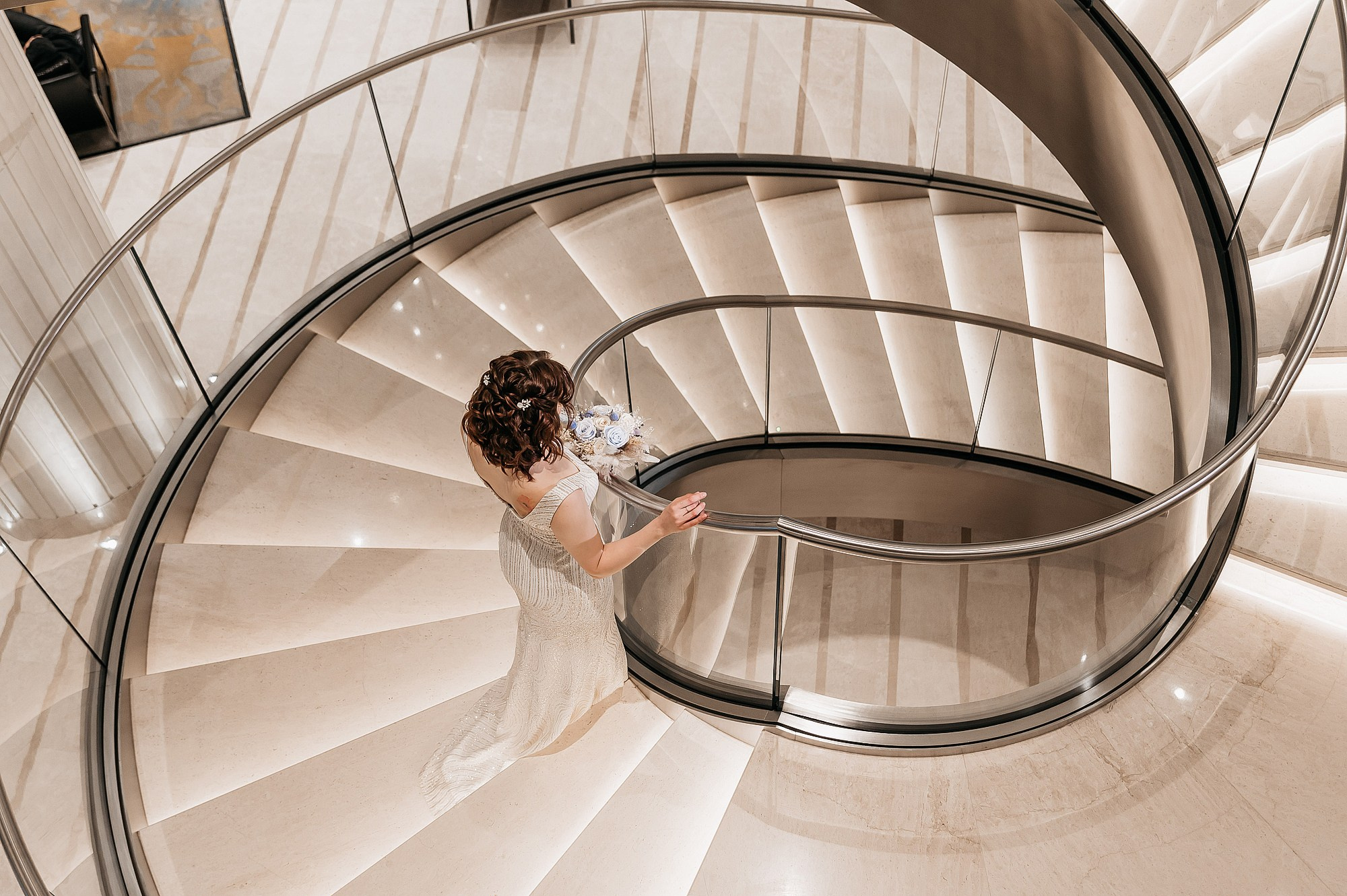 Денис и Екатерина ВДНХ. Свадебный фотограф в Дубне Алексей Фонарёв