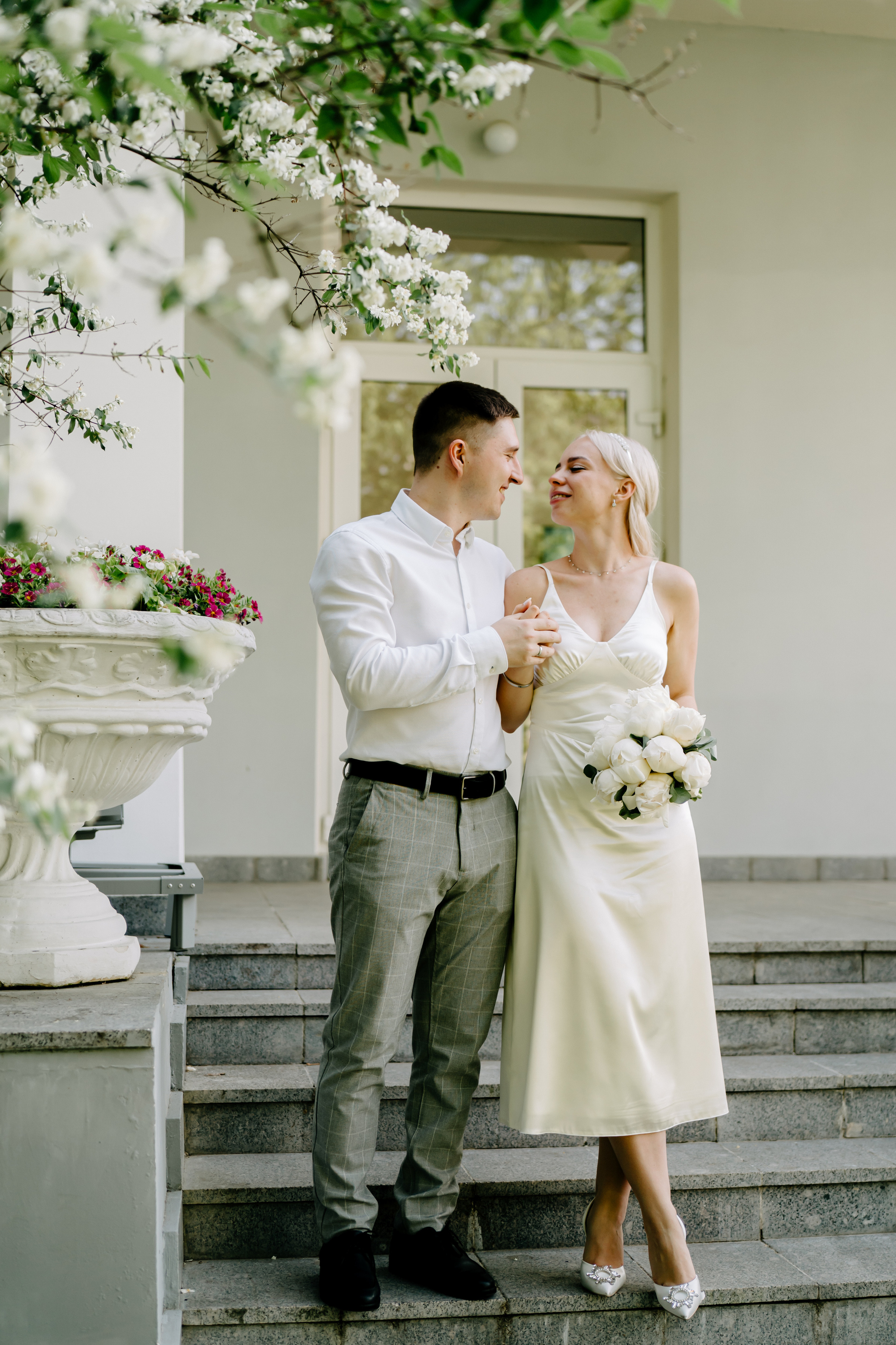 Саша и Ксения. Москва. ВДНХ. Ангелина Корф свадебный и семейный фотограф Коломна, Москва, Санкт-Пет