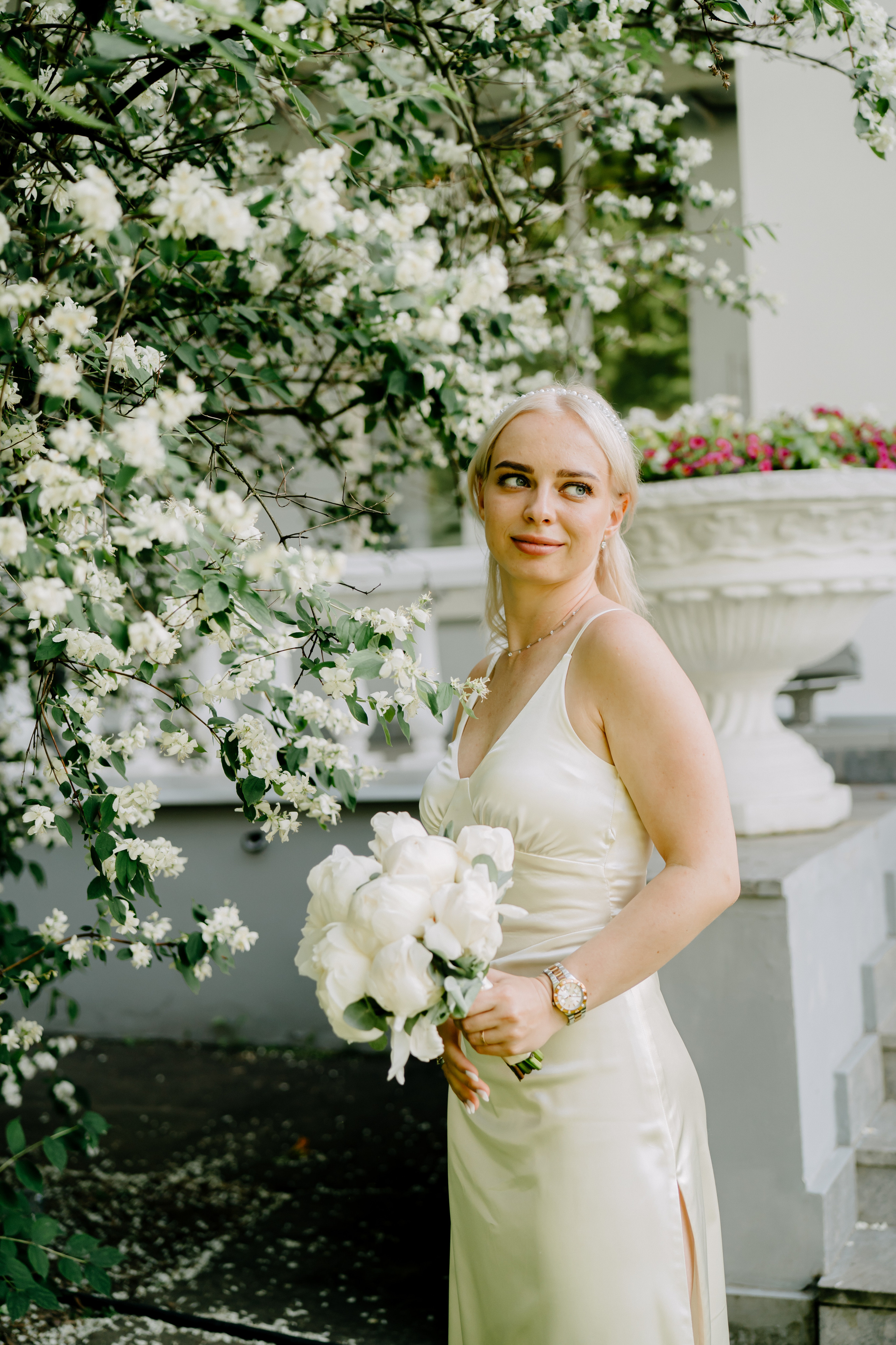 Саша и Ксения. Москва. ВДНХ. Ангелина Корф свадебный и семейный фотограф Коломна, Москва, Санкт-Пет