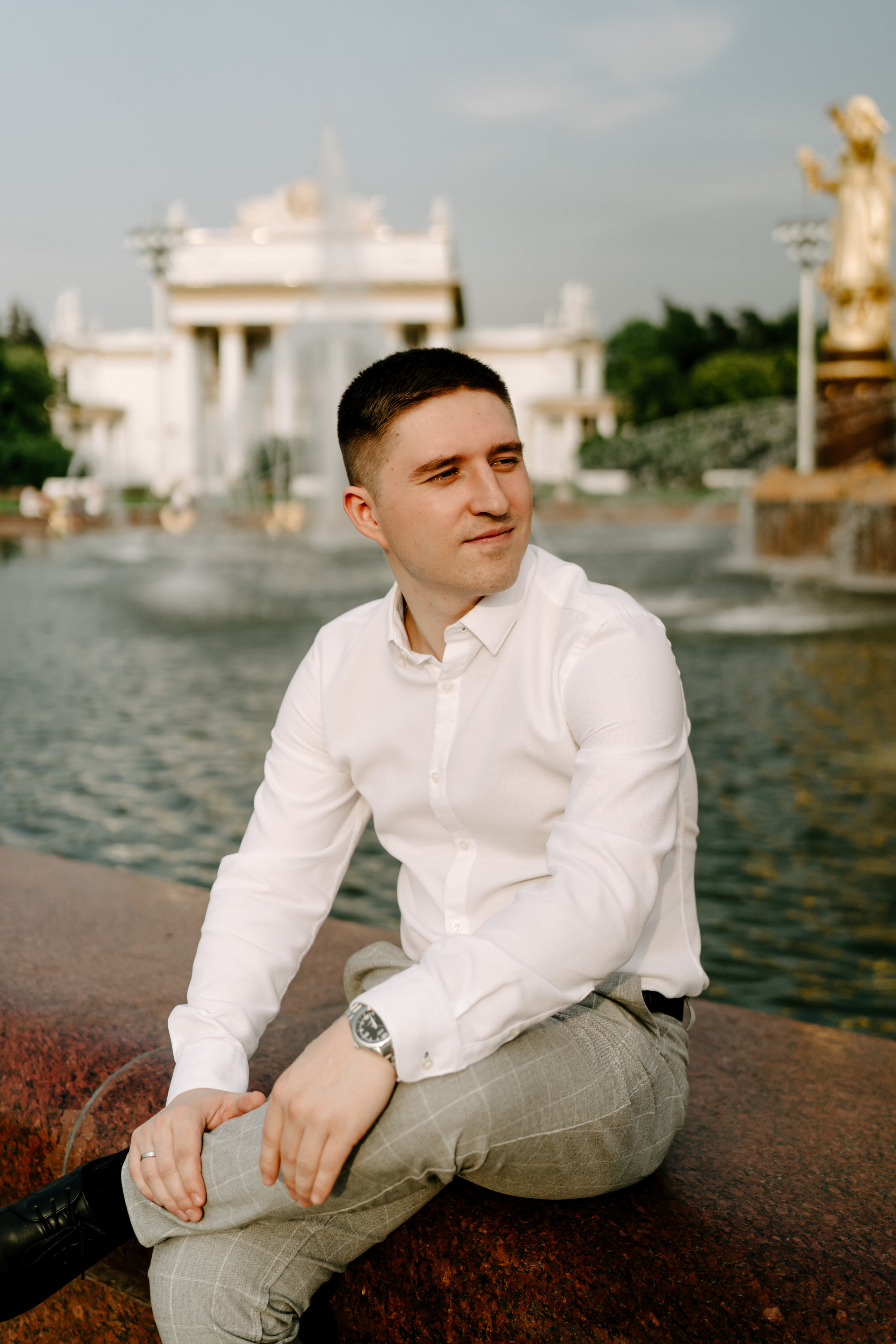 Саша и Ксения. Москва. ВДНХ. Ангелина Корф свадебный и семейный фотограф Коломна, Москва, Санкт-Пет