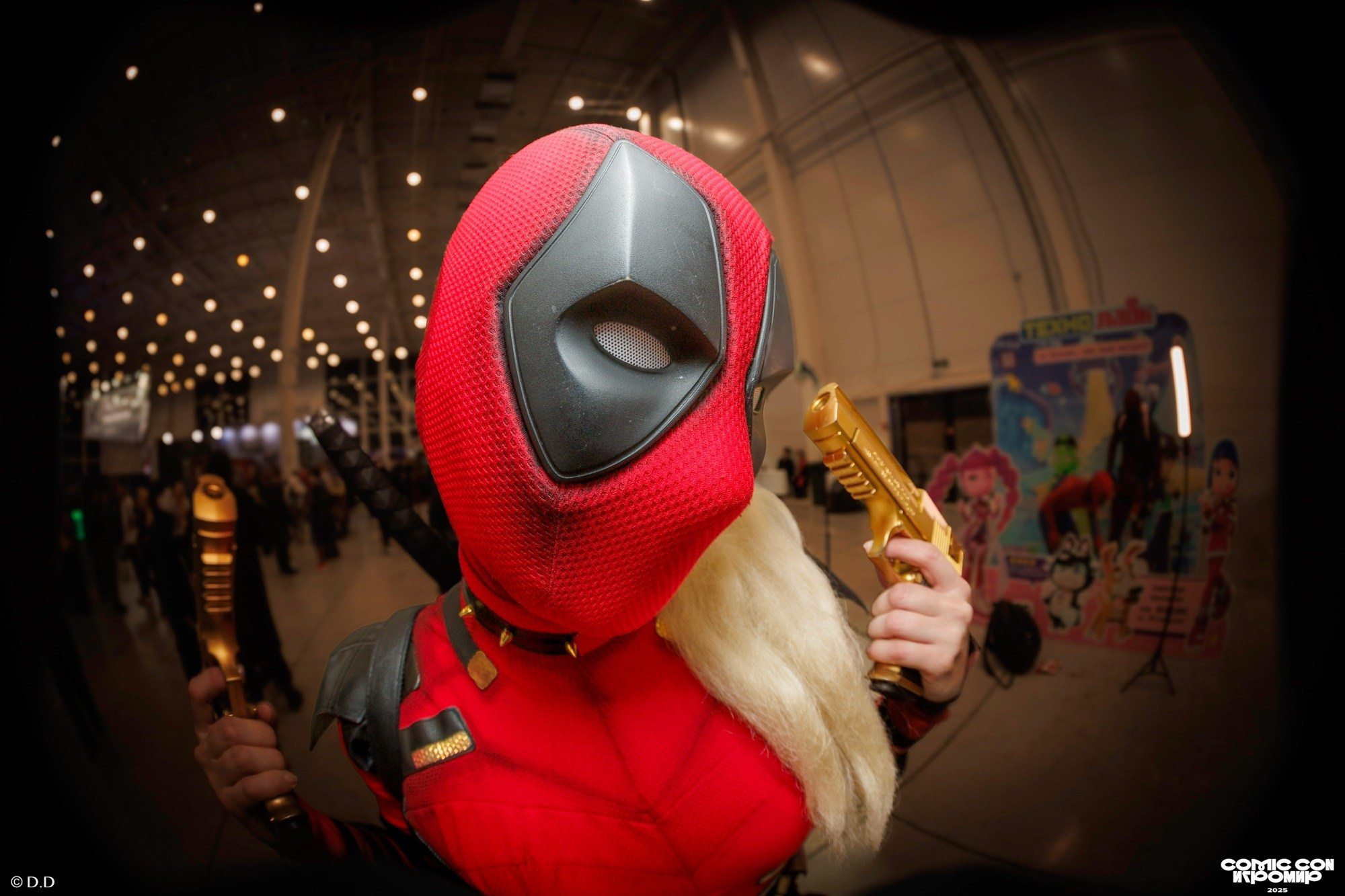 Comic Con Игромир 2025. Различные мероприятия и просто фотографии людей