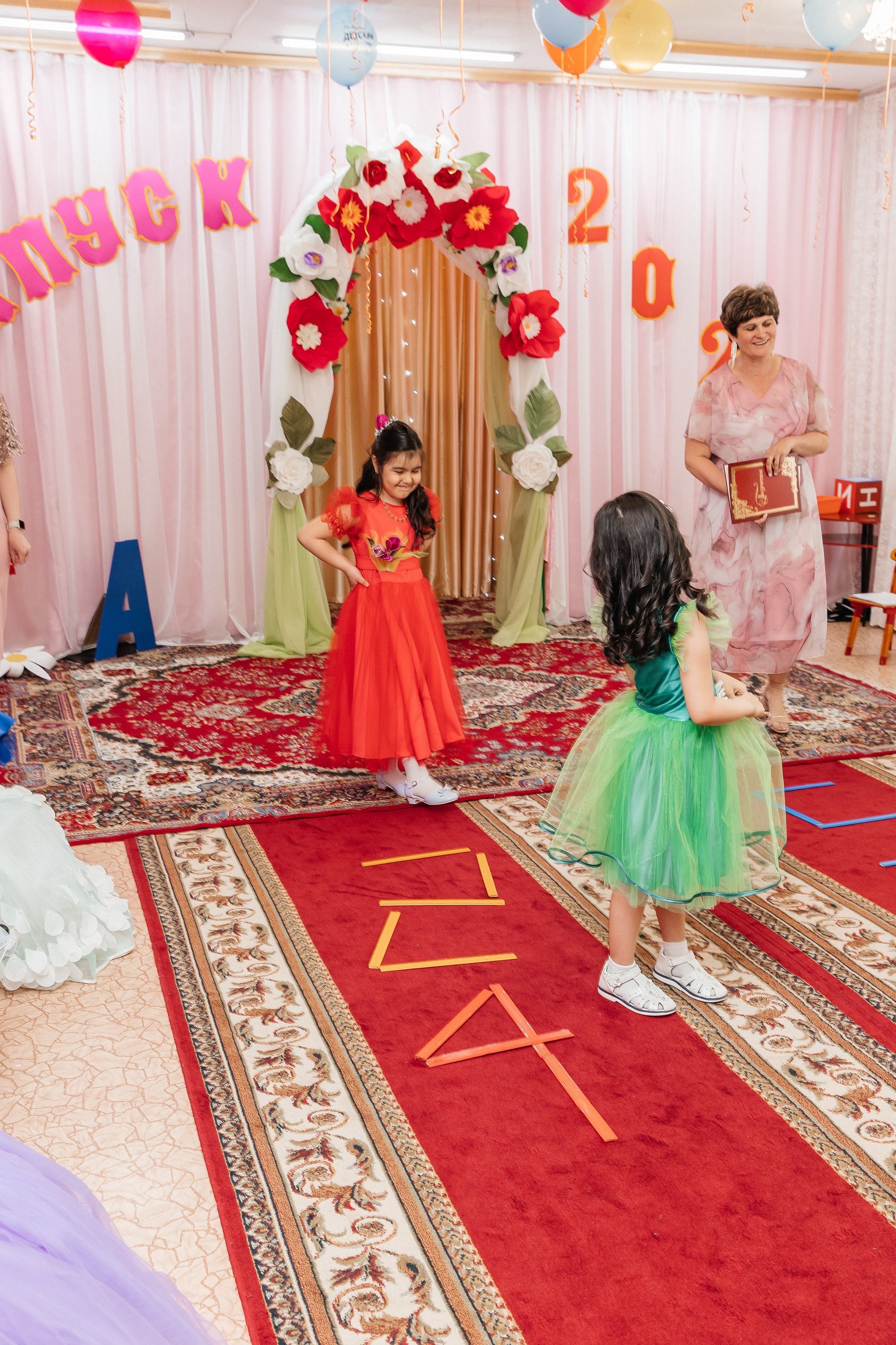 Выпускной Солнышко 2023. Воронистая Анастасия. Фотограф Якутия, Томпонский район