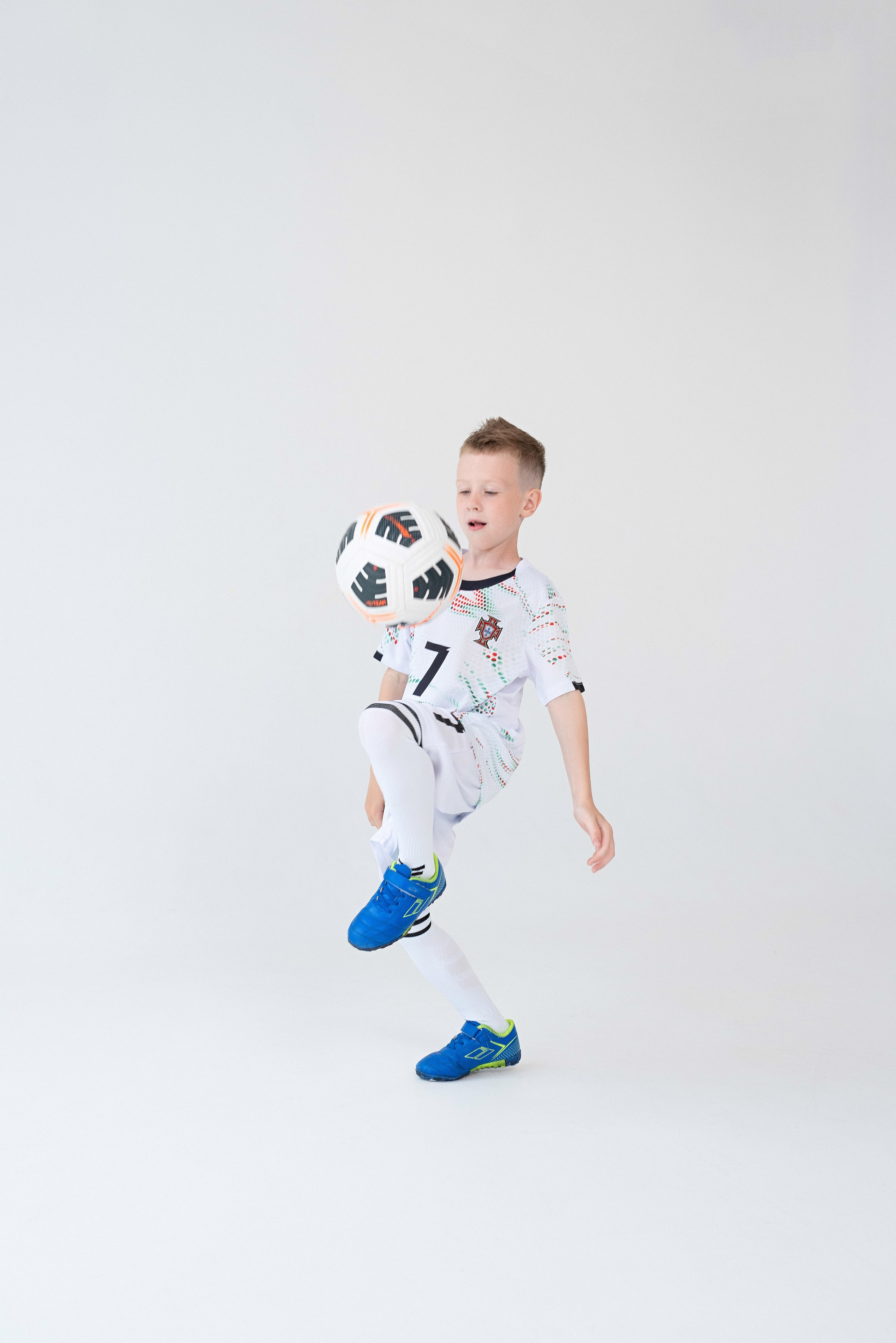 Ярику 7 лет. Детский и семейный фотограф в Сургуте и Нефтеюганске Анна Старцева