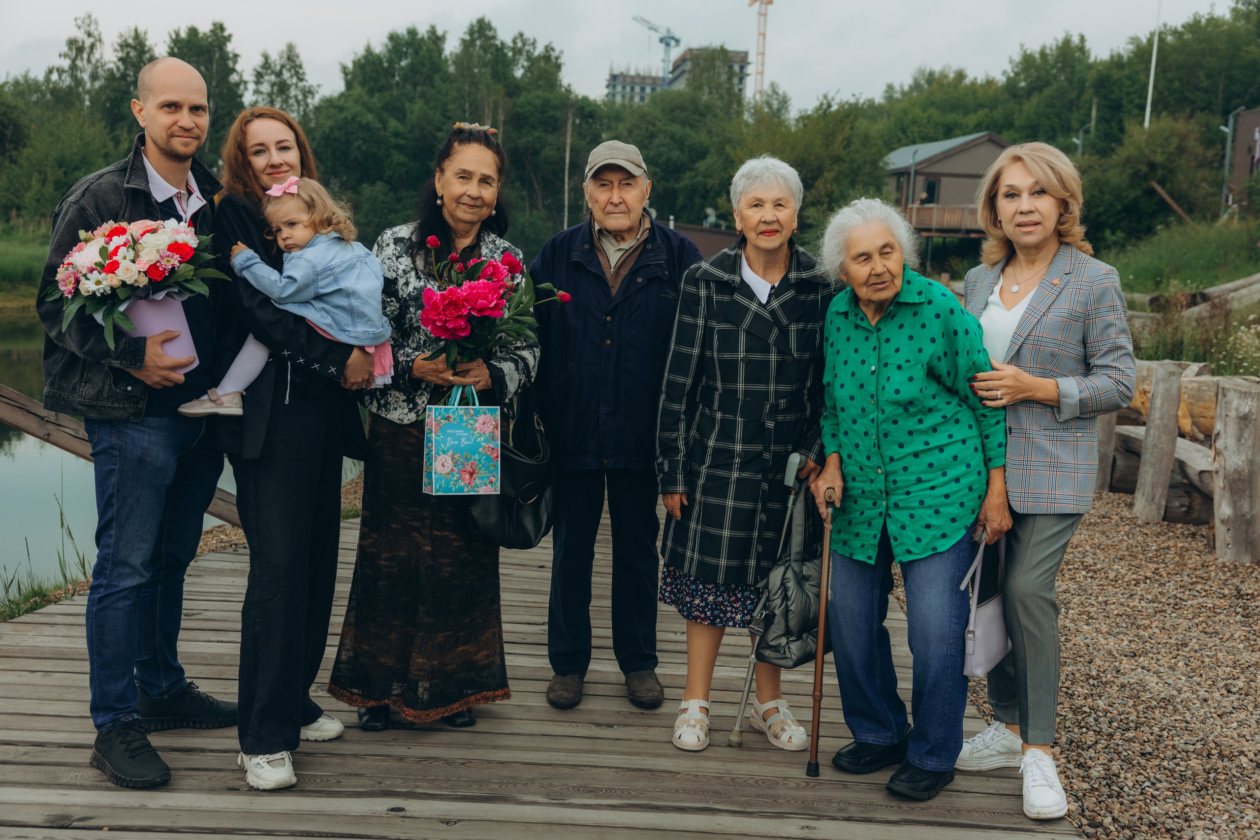 На берегу. Свадебный, семейный фотограф в Иркутске Светлана Макаричева