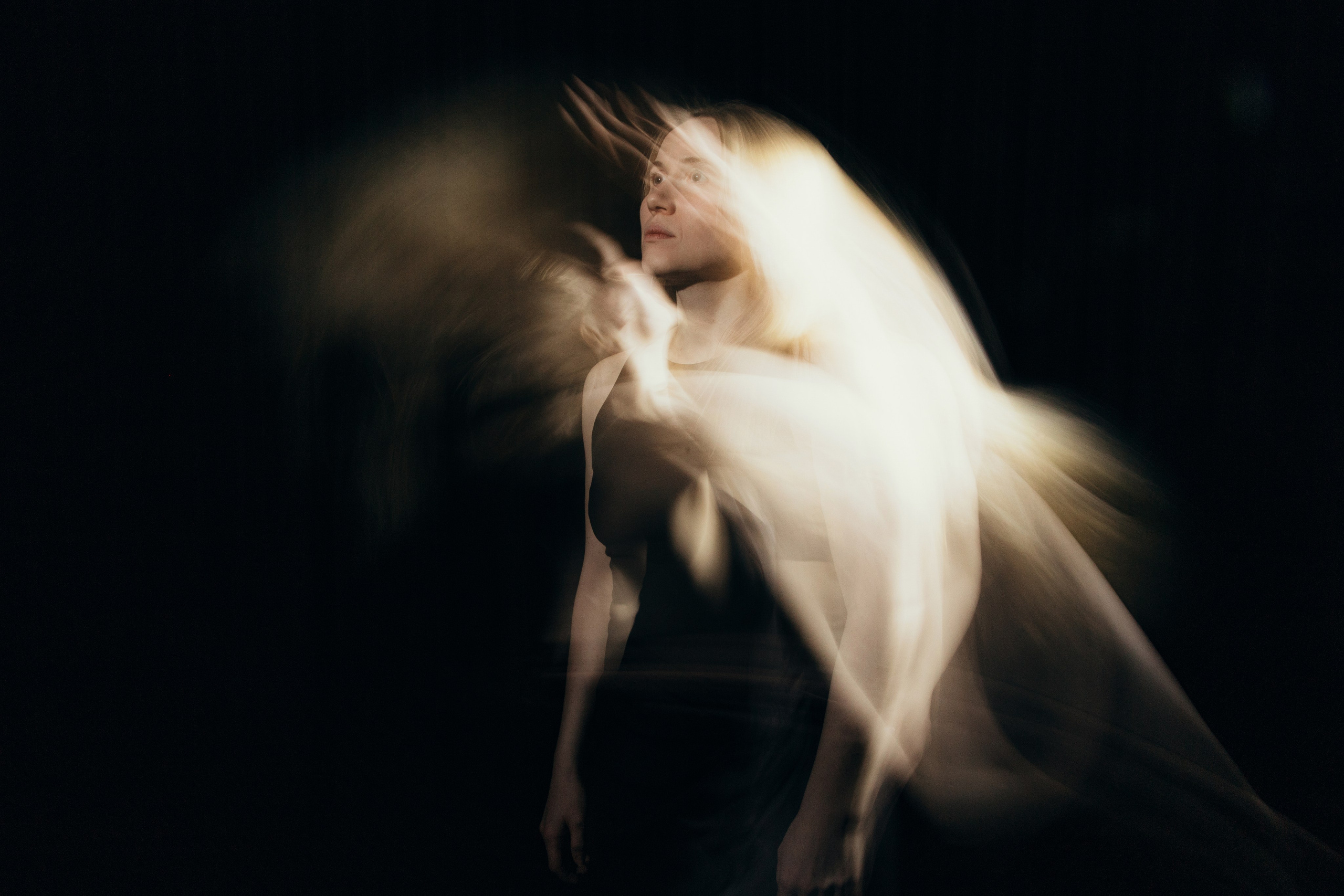 Проект для Свободного театра современного танца. Фотограф Татьяна Жбанова