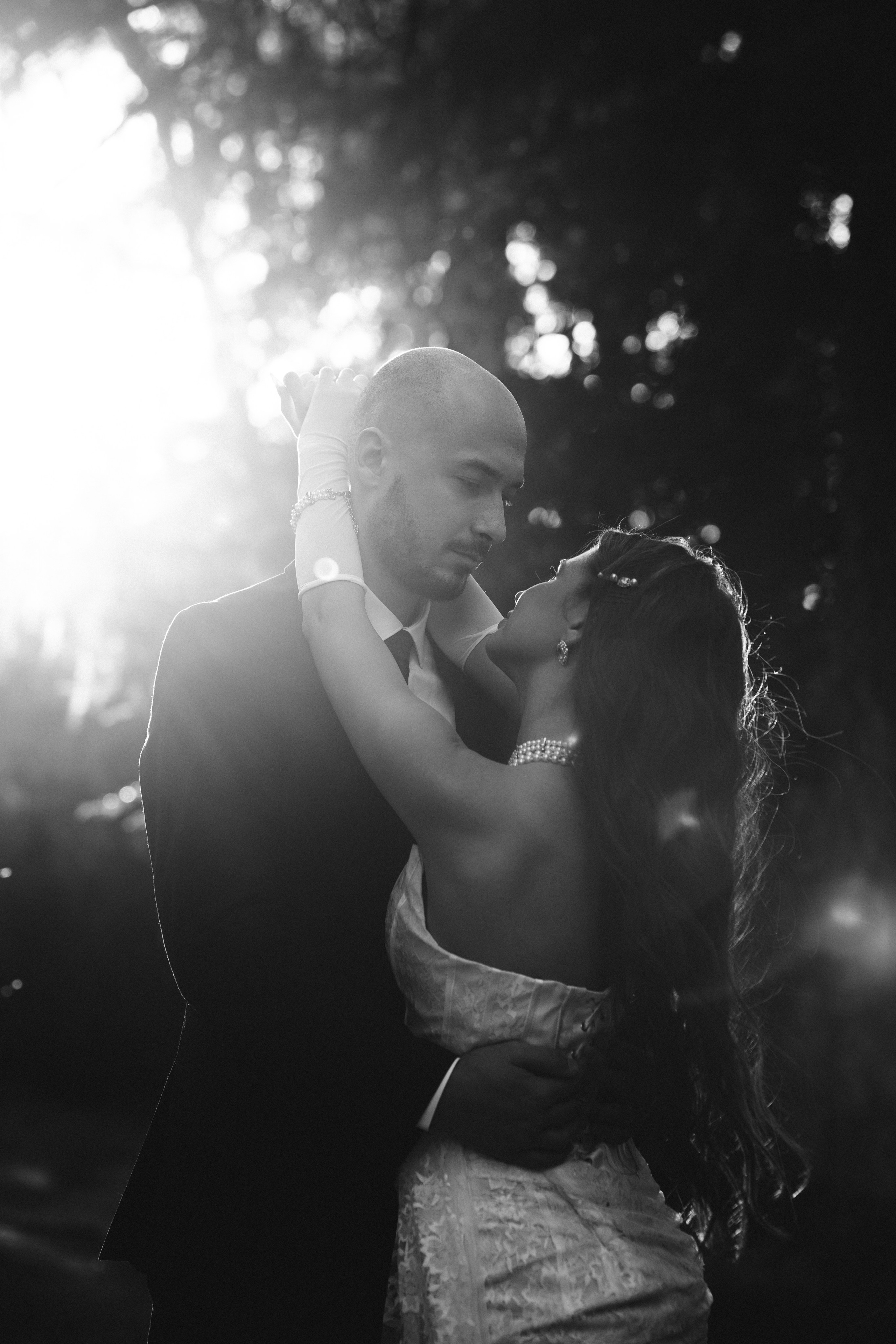 Свадебные фотографии. Фотограф и оператор Роман Фадеев в Екатеринбурге