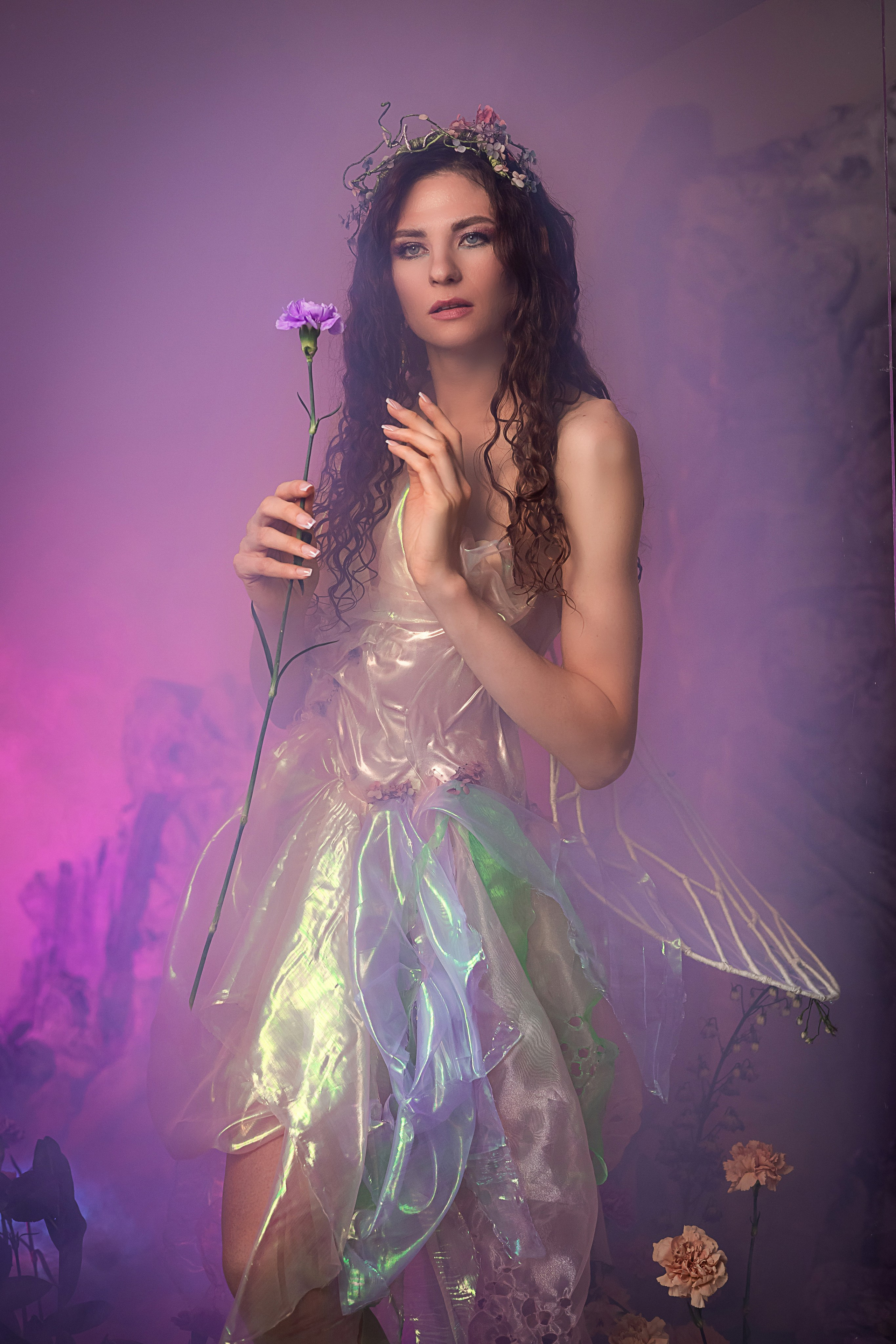 Сказочная фея. Фотосессия в студии с цветами. Портретный фотограф Панферова Регина г. Санкт-Петербург, г. Казань