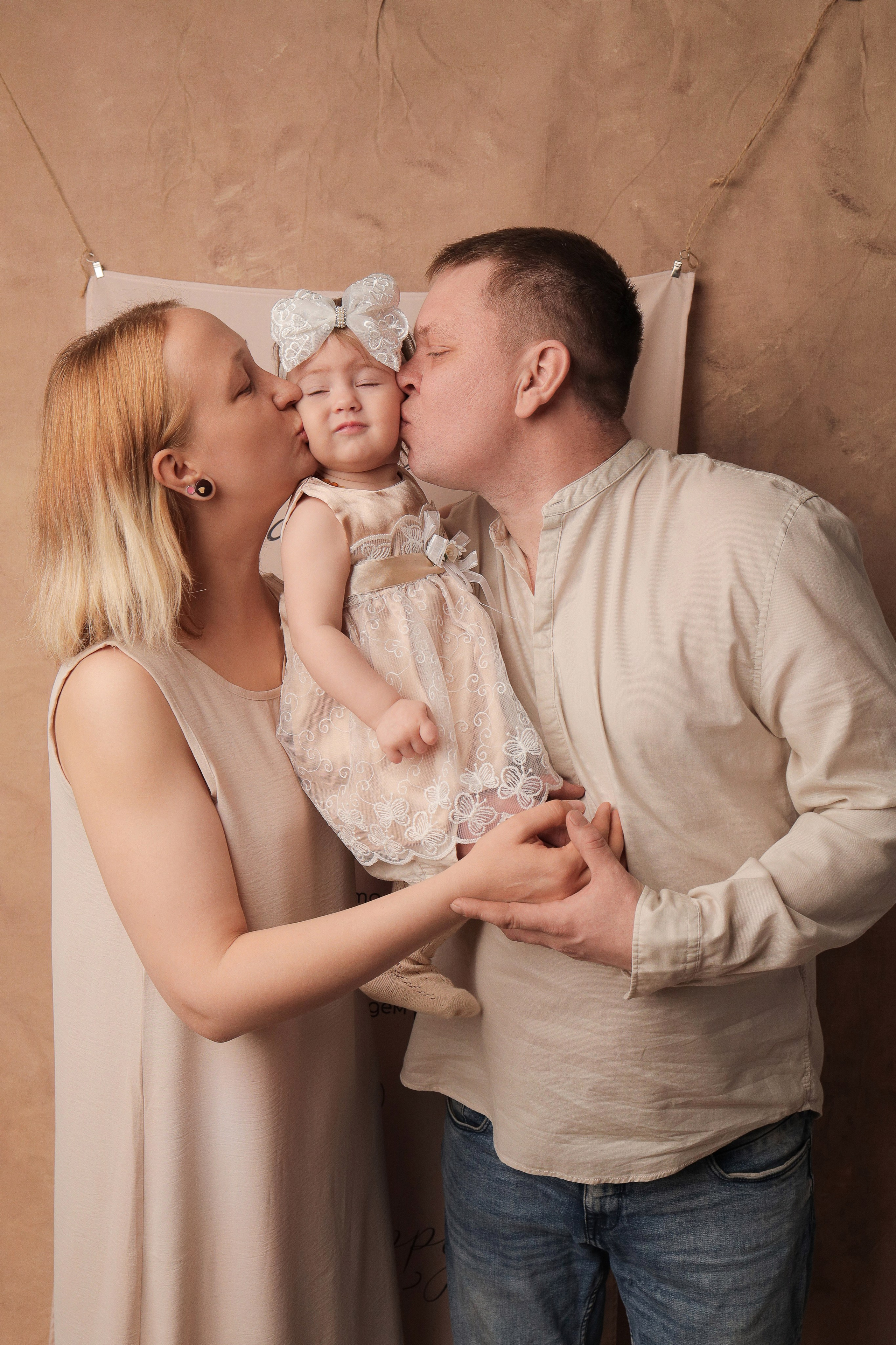 Ксюшенька, 1 годик. Фотограф новорожденных в Новокузнецке Анна Горошникова