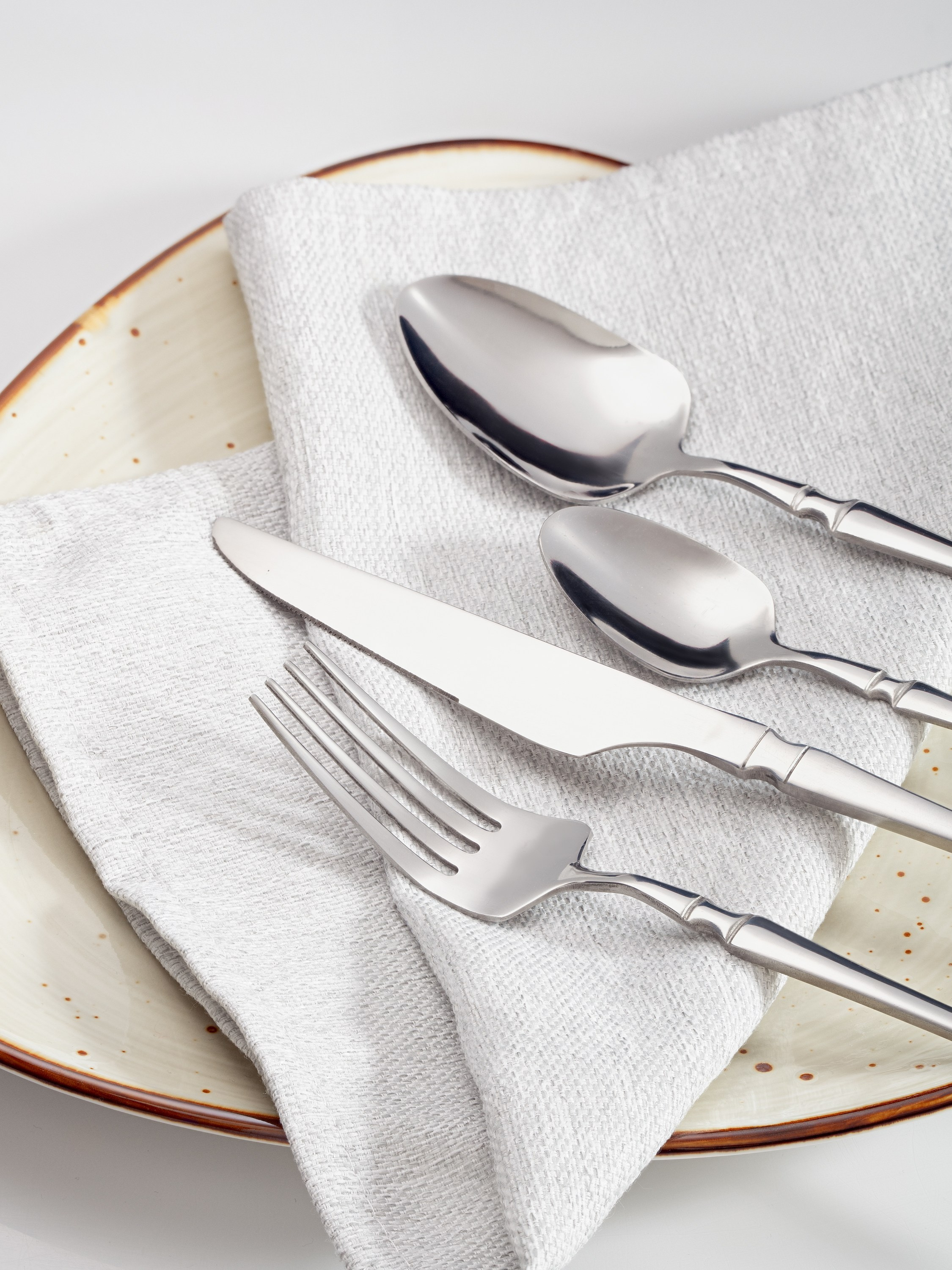 Юлия Василенко, Предметный фотограф Барнаул, бьюти съемка ,съемка крема, косметика, фото для бренда в Барнауле, фото для маркетплейсов, съёмка для упаковки, фото упаковка, прайс на предметную фотосъемку, фотосъемка для производителя, предметная съемка