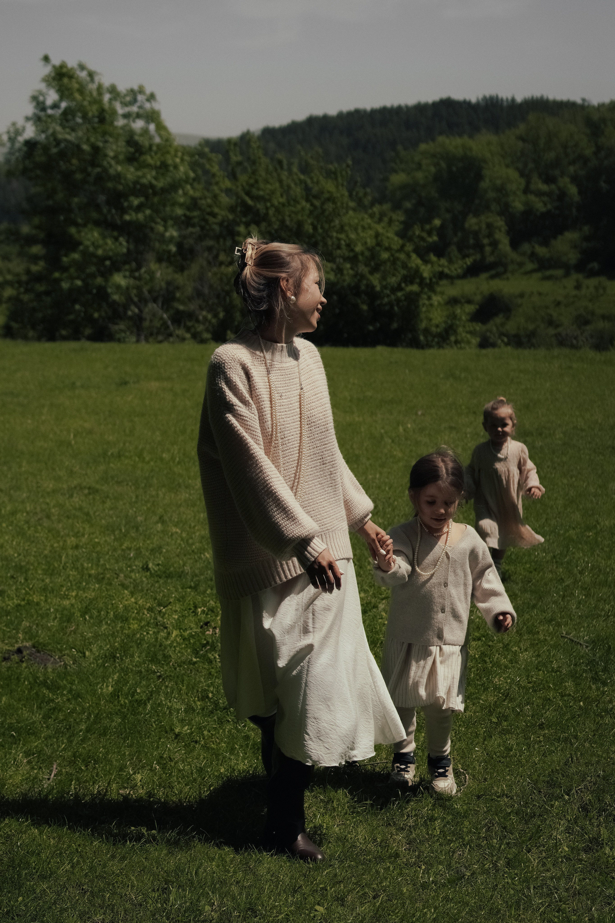 Дарья и девочки. Свадебный и семейный фотограф Афанасьева Анна в Кисловодске