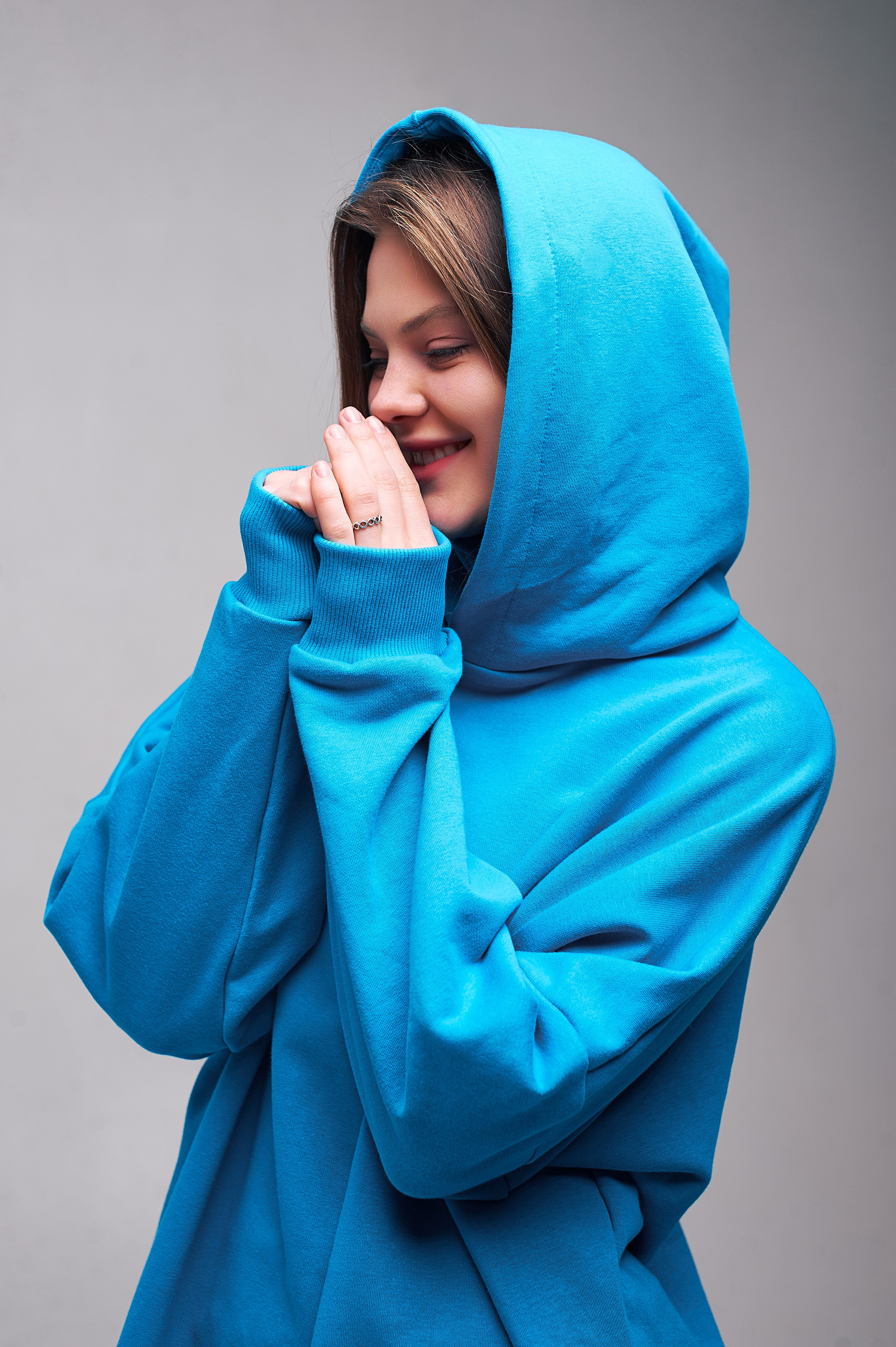 Каталожная съемка в студии для магазина на Wildberries. Свадебный фотограф в Ростове-на-Дону Владимир Пешков